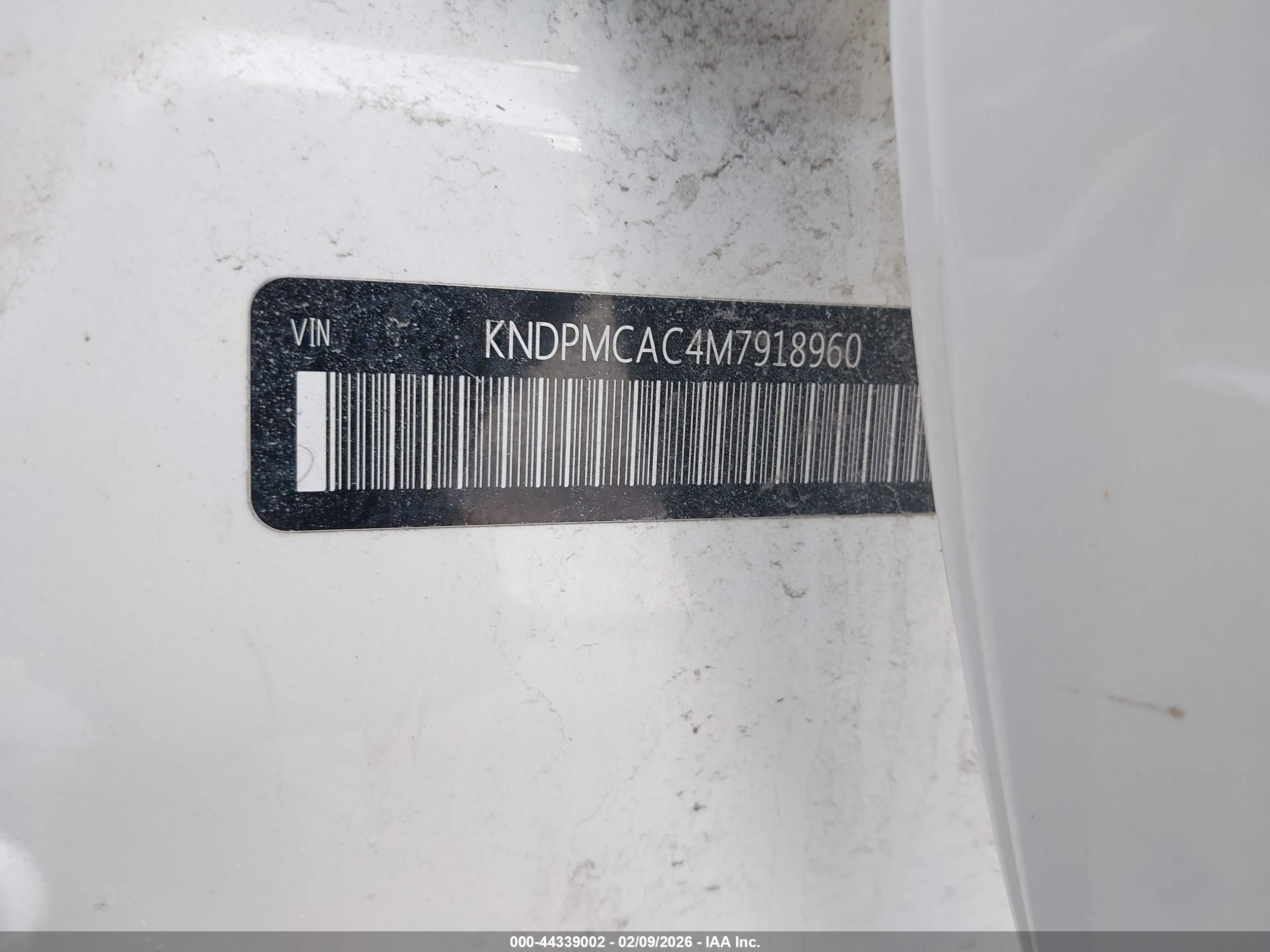 KIA SPORTAGE image 9
