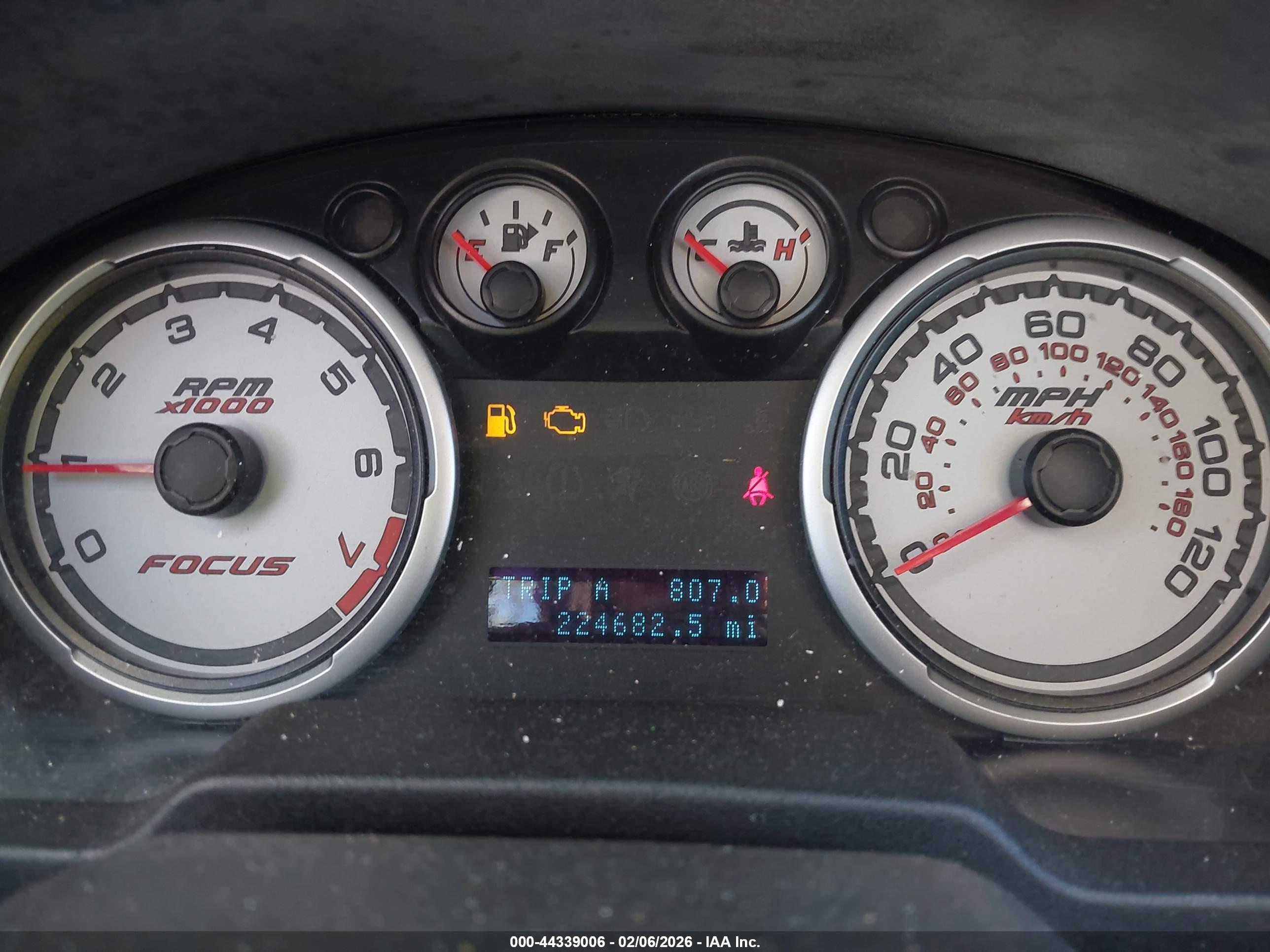 FORD FOCUS image 7
