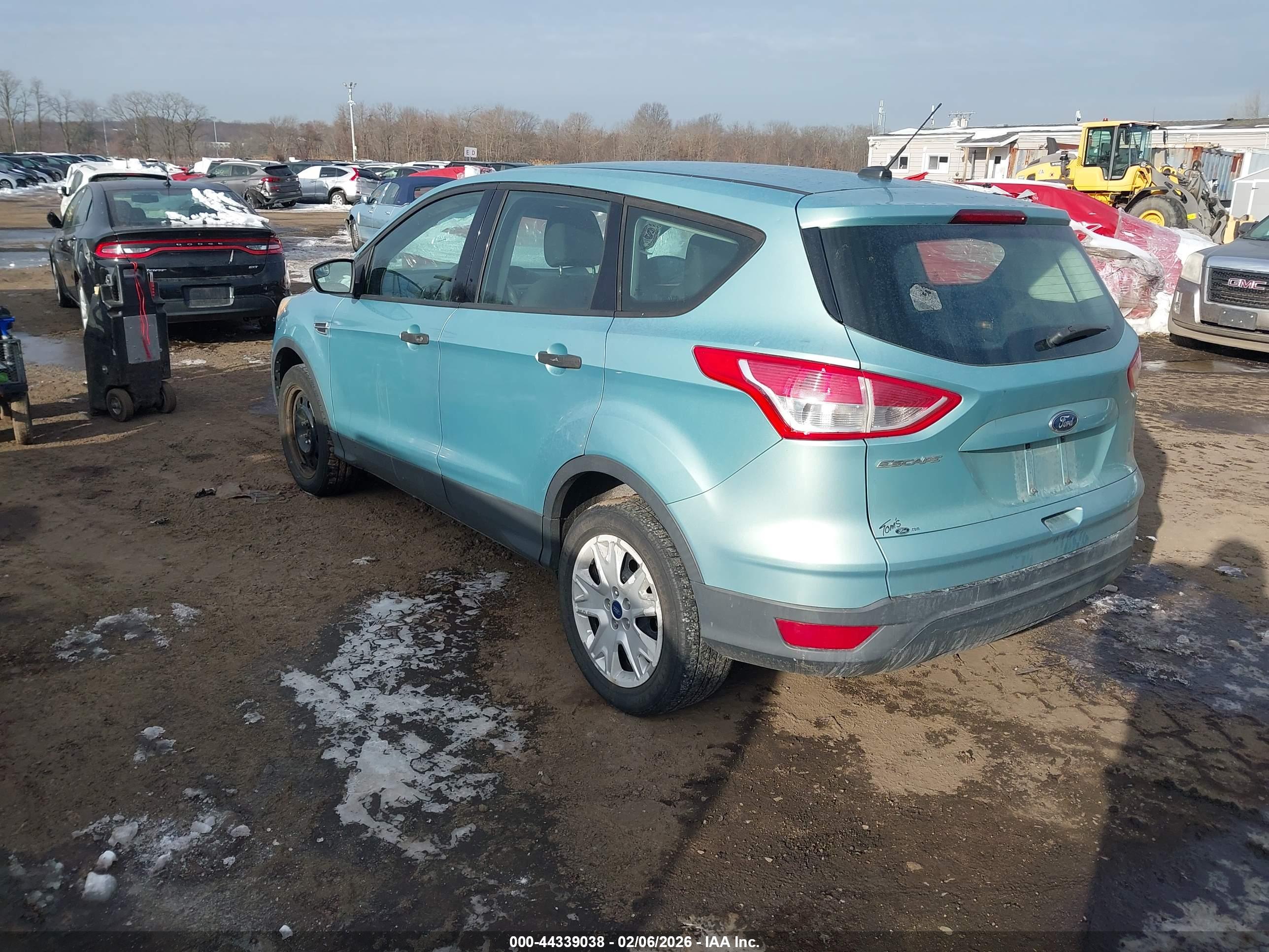 FORD ESCAPE image 3