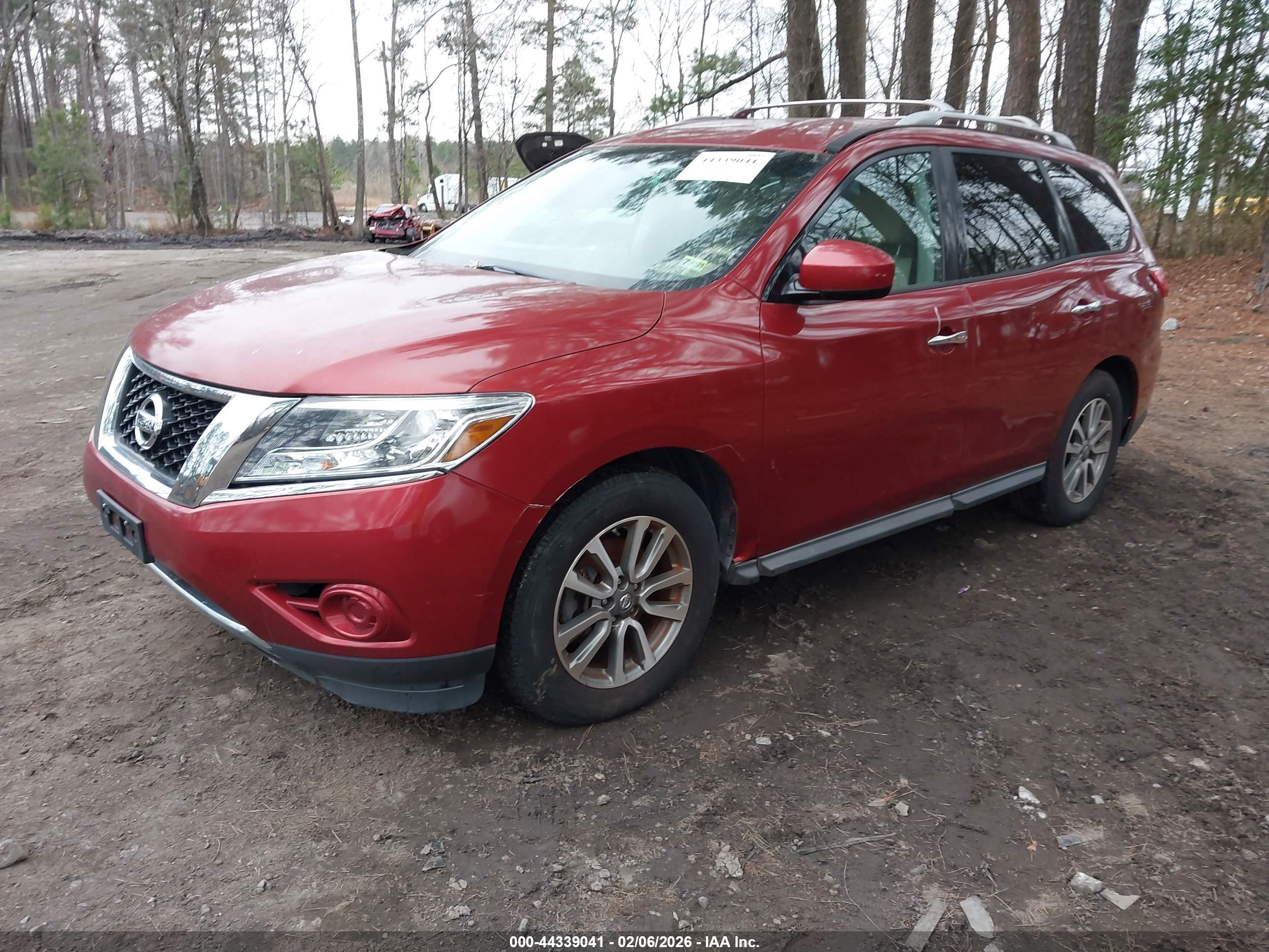 NISSAN PATHFINDER image 2