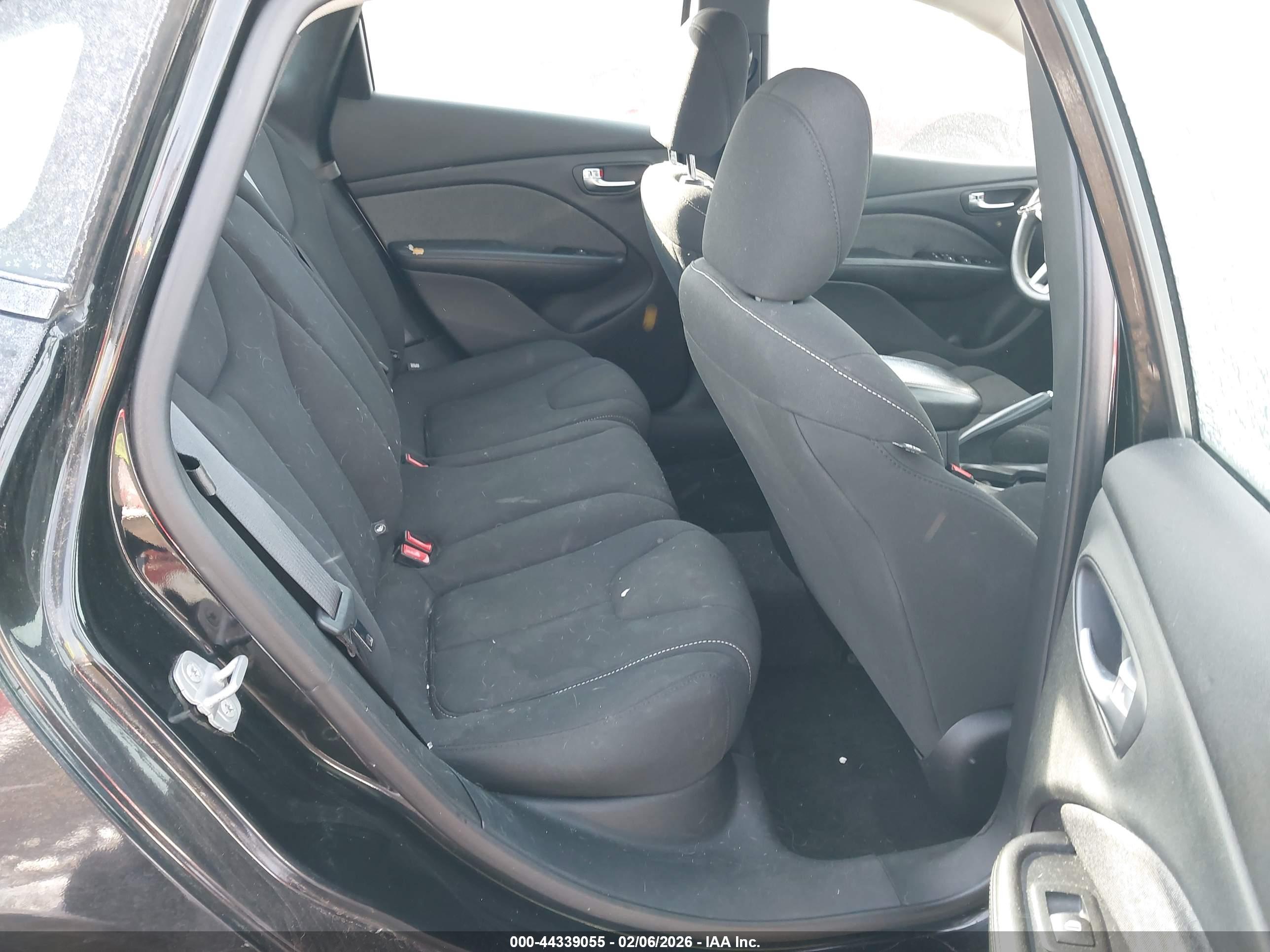 DODGE DART image 8