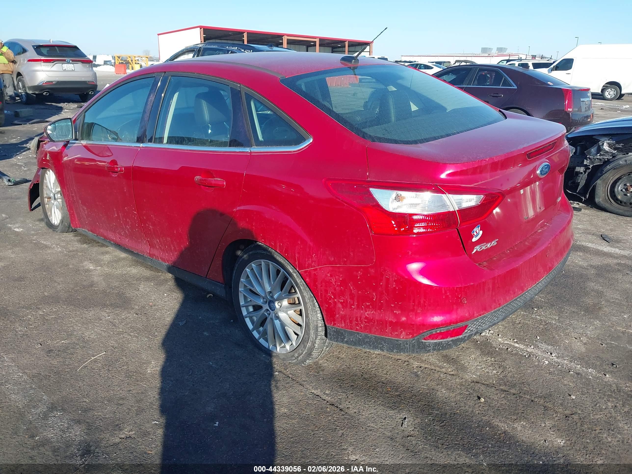 FORD FOCUS image 3