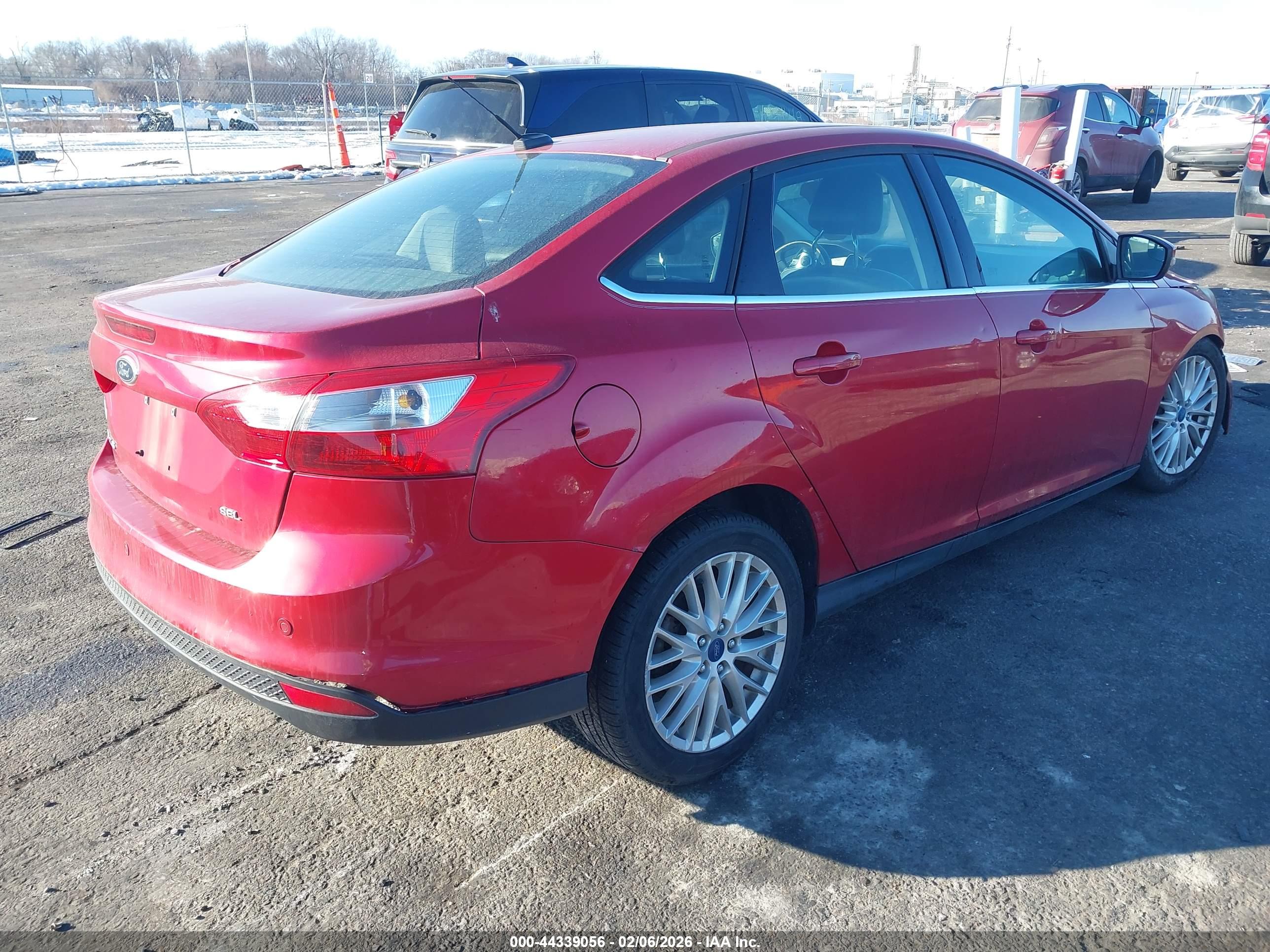 FORD FOCUS image 4
