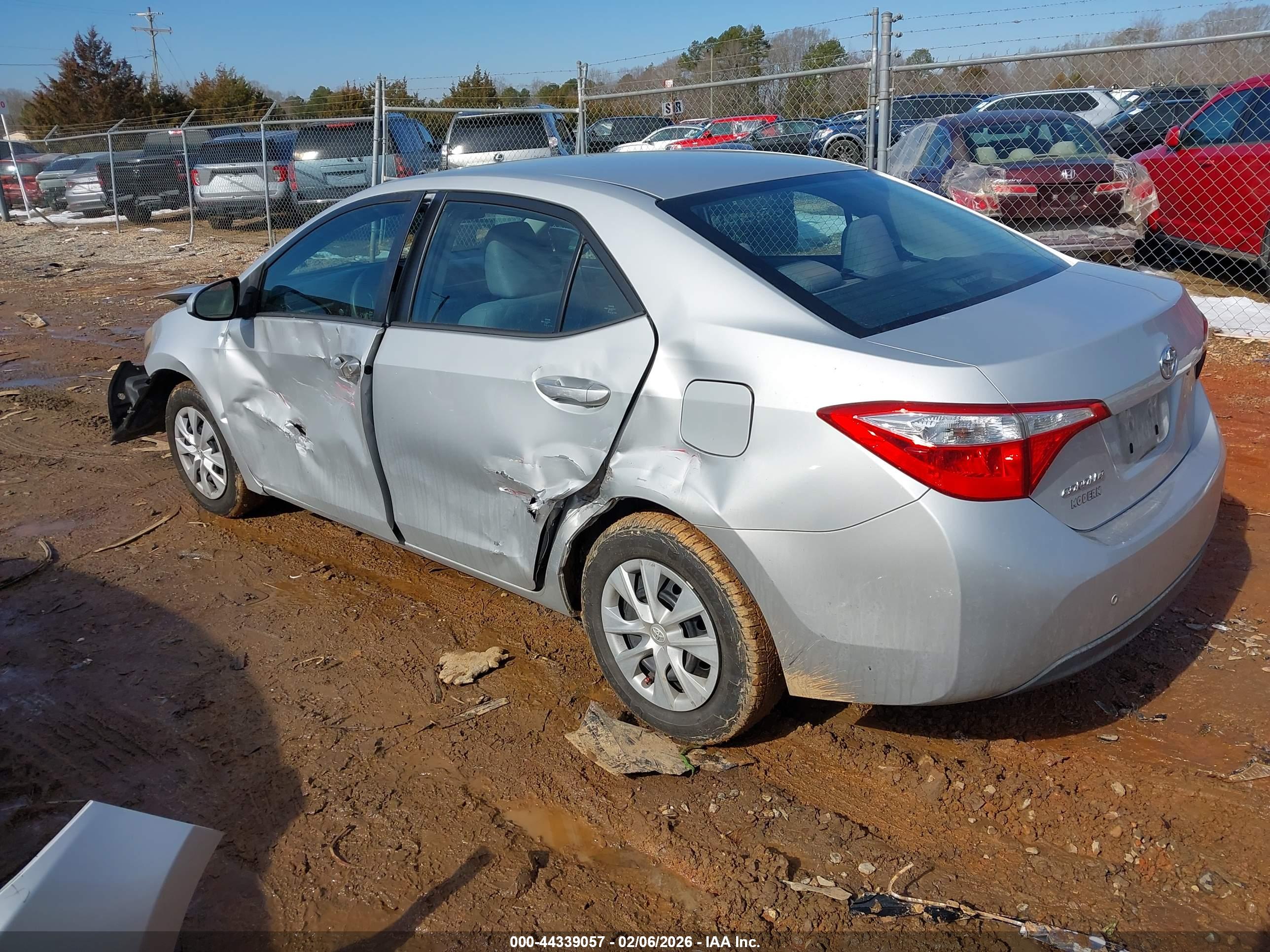 TOYOTA COROLLA image 3