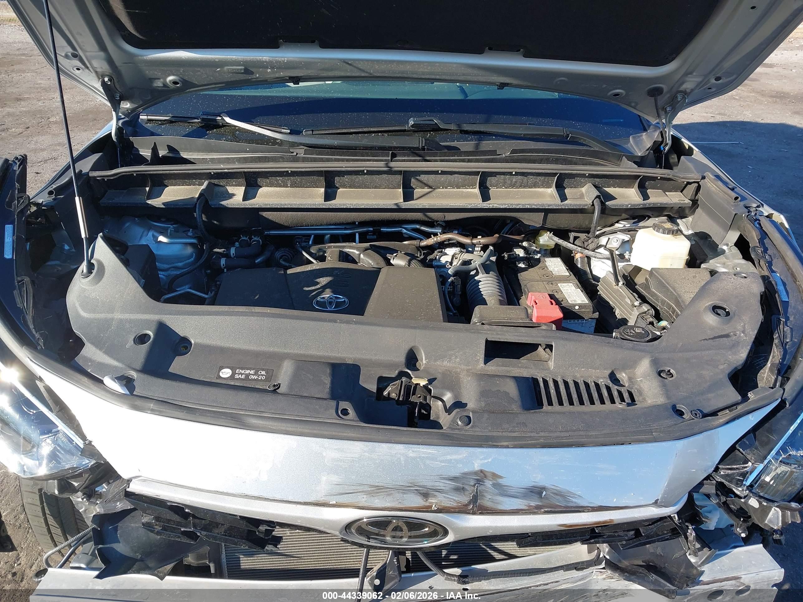 TOYOTA HIGHLANDER image 10