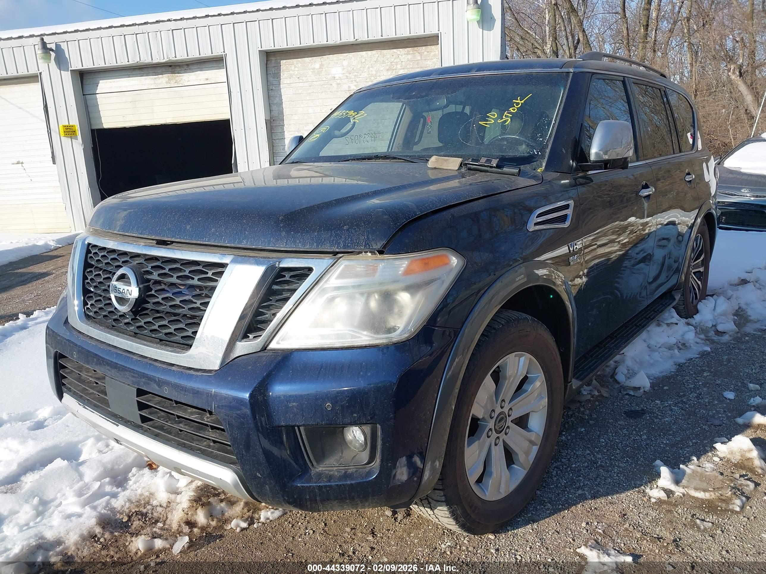 NISSAN ARMADA image 2
