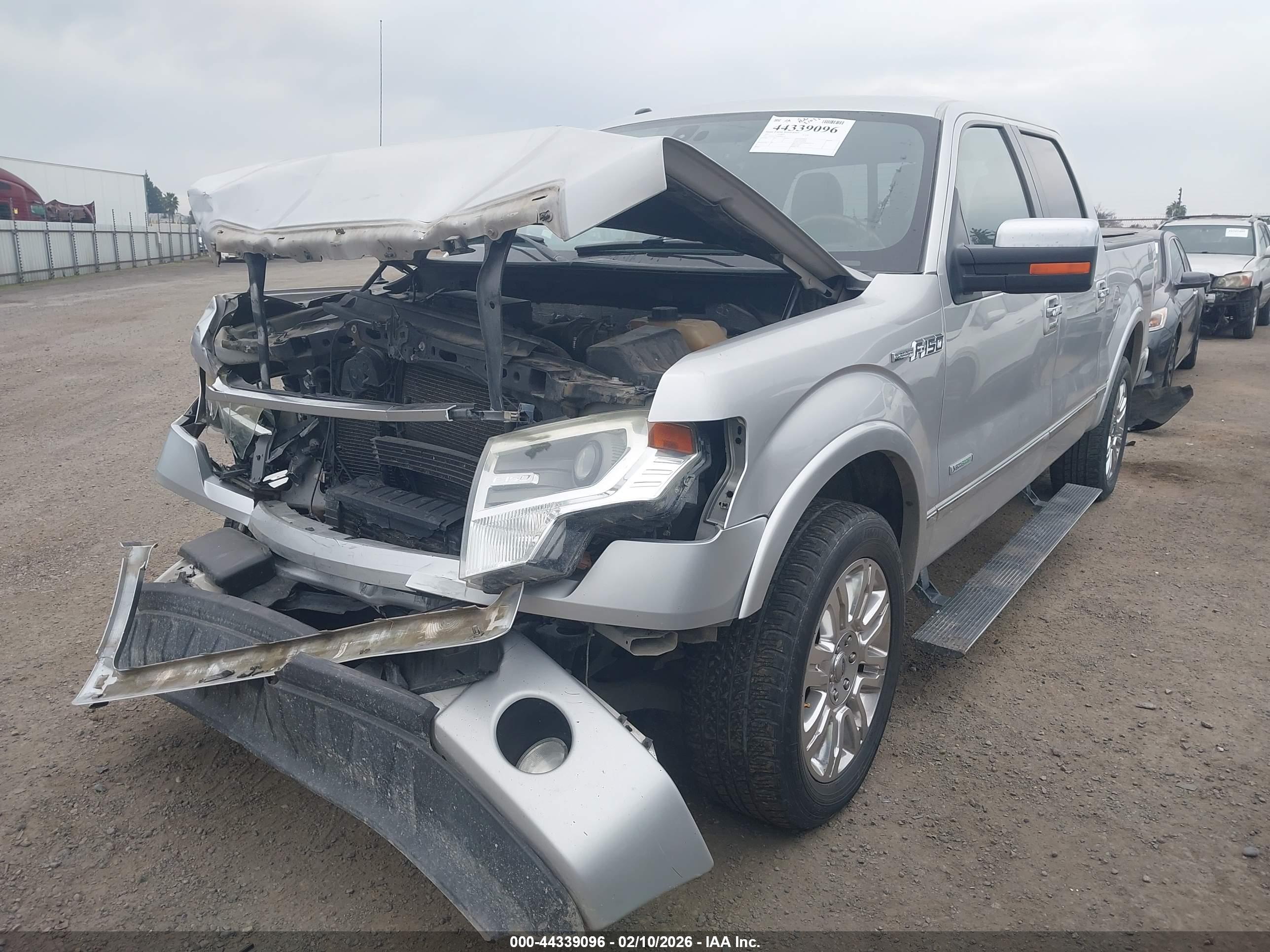 FORD F-150 image 2