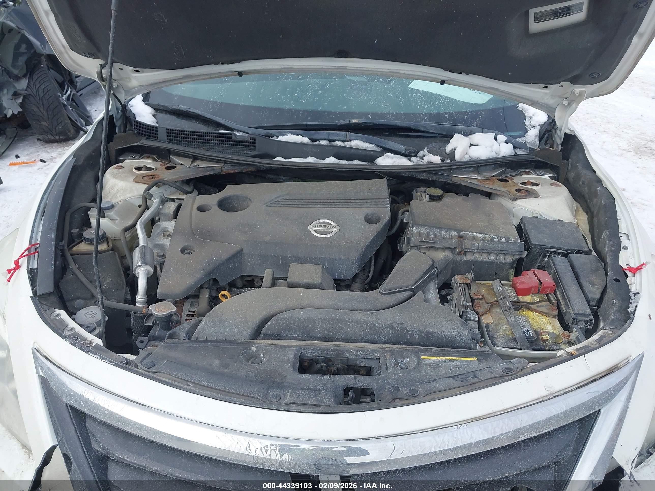 NISSAN ALTIMA image 10