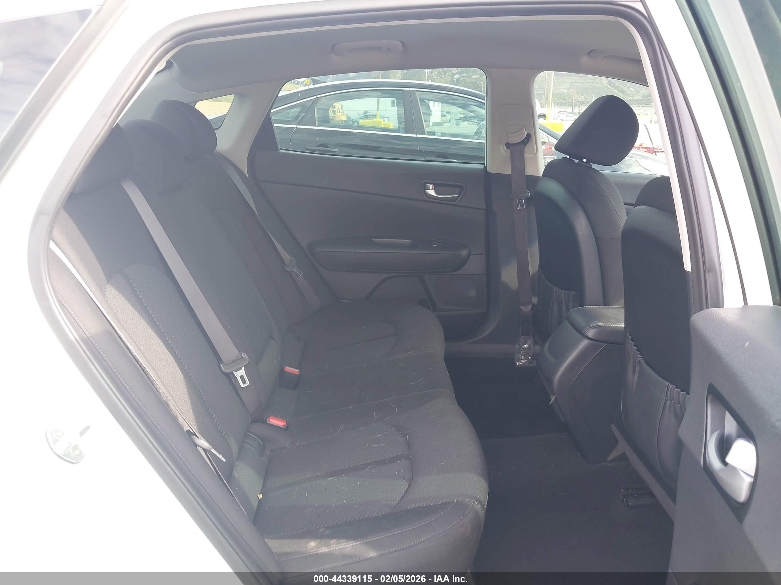 KIA OPTIMA image 8