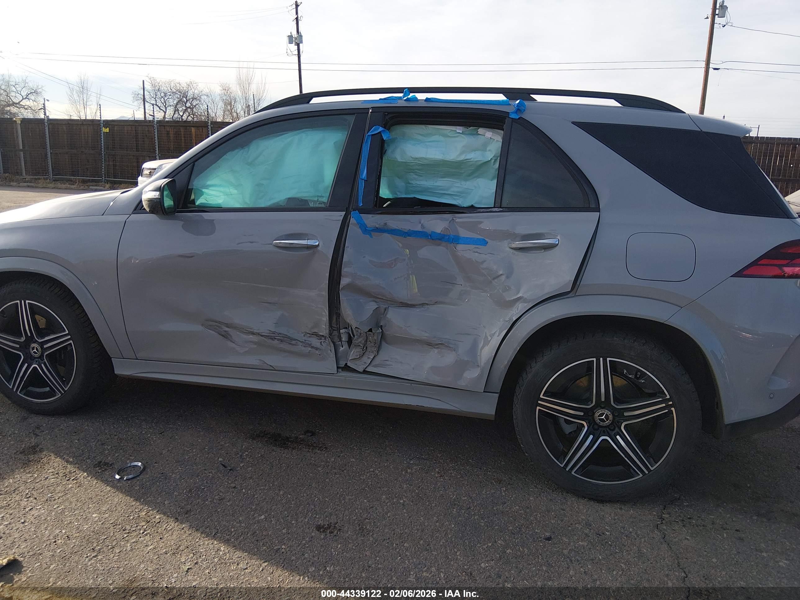 MERCEDES-BENZ GLE image 6