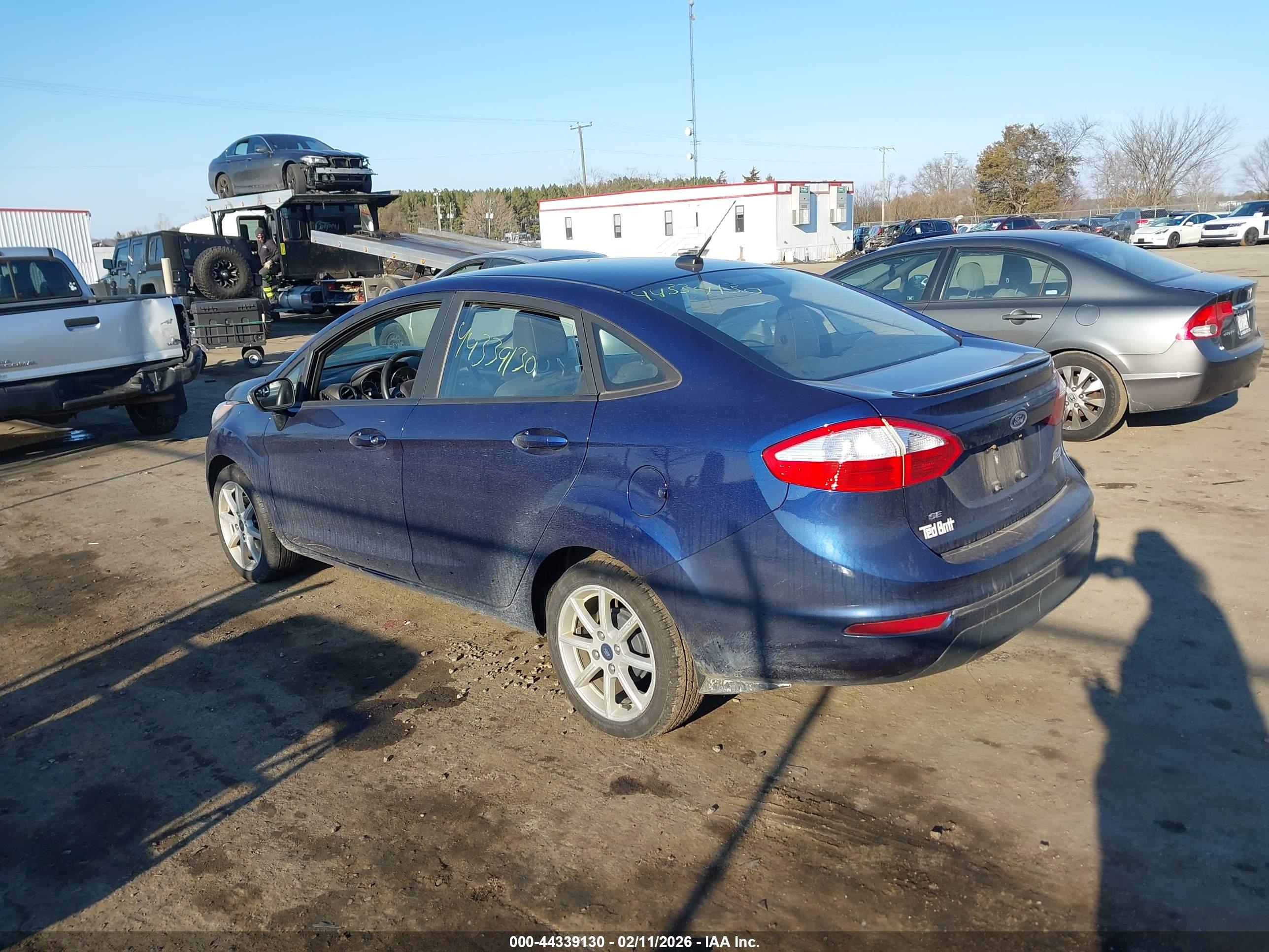 FORD FIESTA image 3