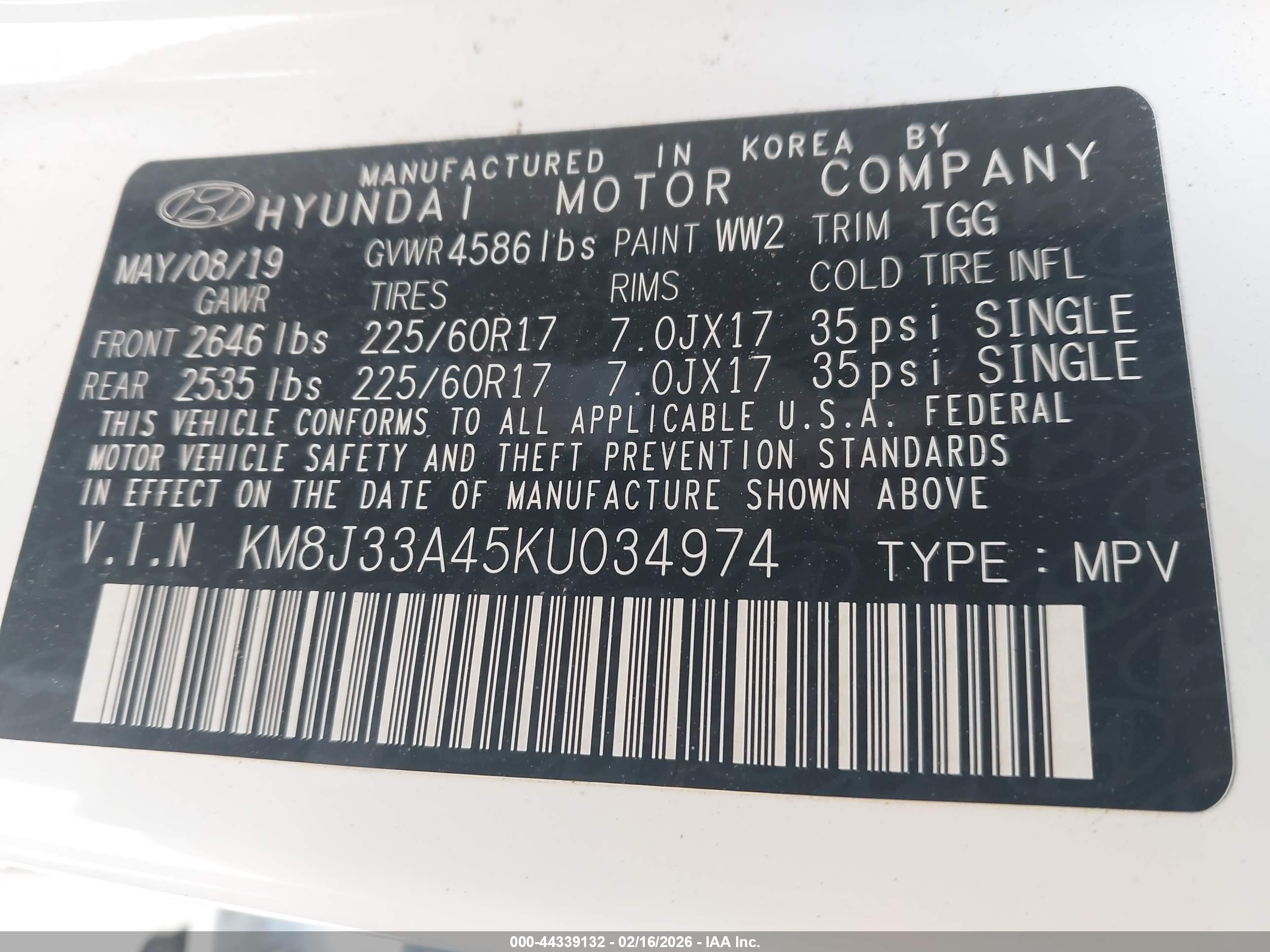 HYUNDAI TUCSON image 9