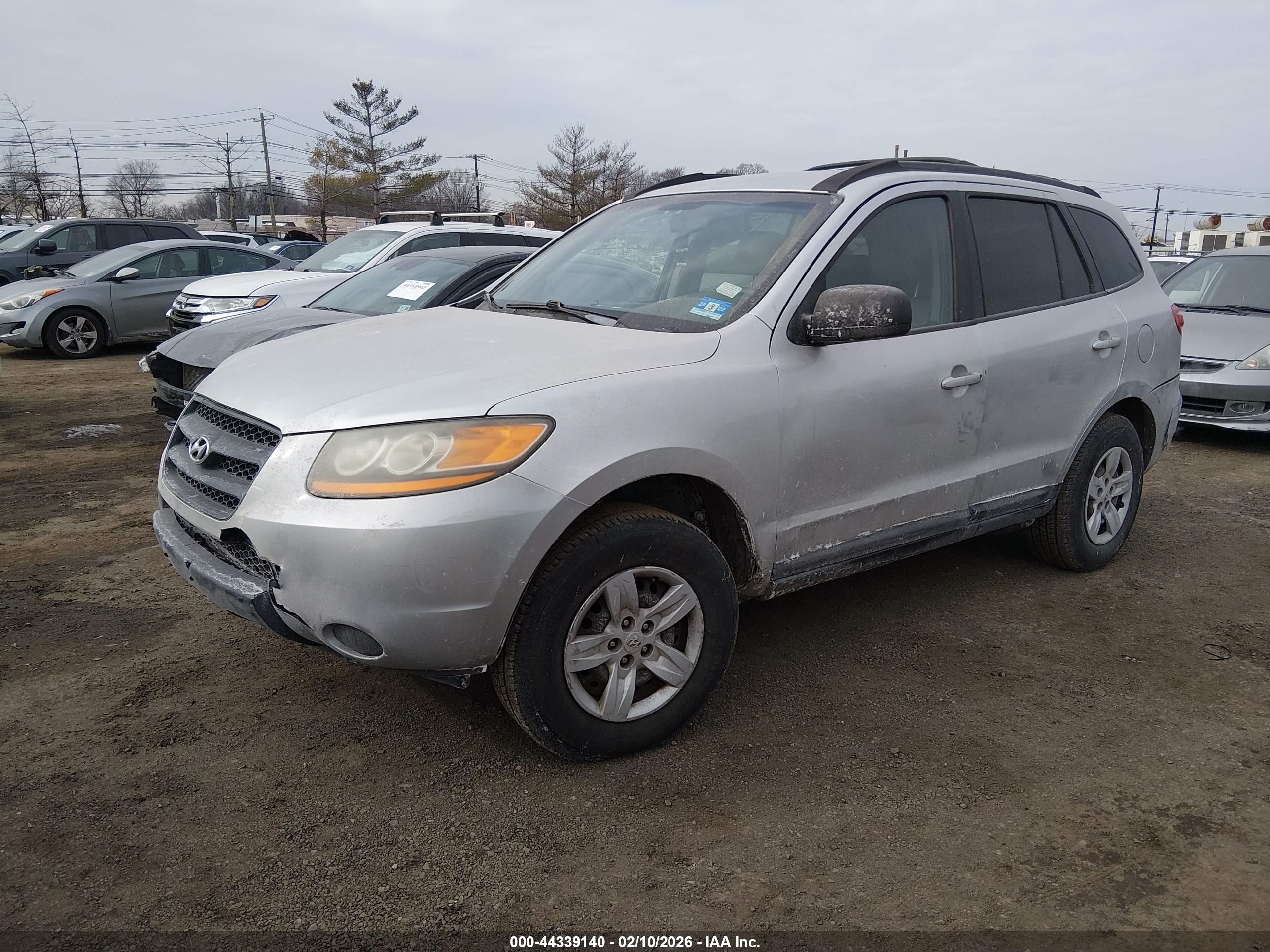 HYUNDAI SANTA image 2