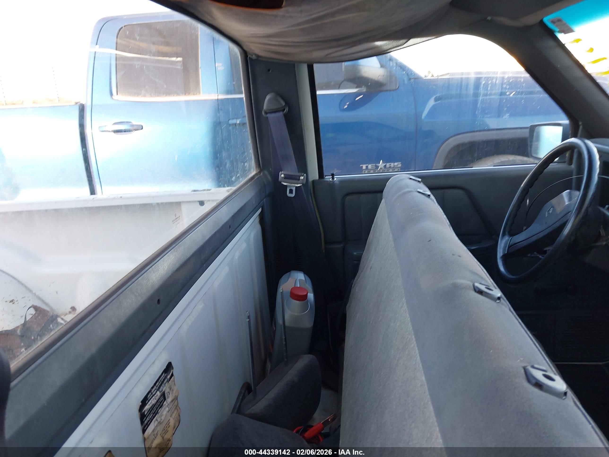 DODGE DAKOTA image 8