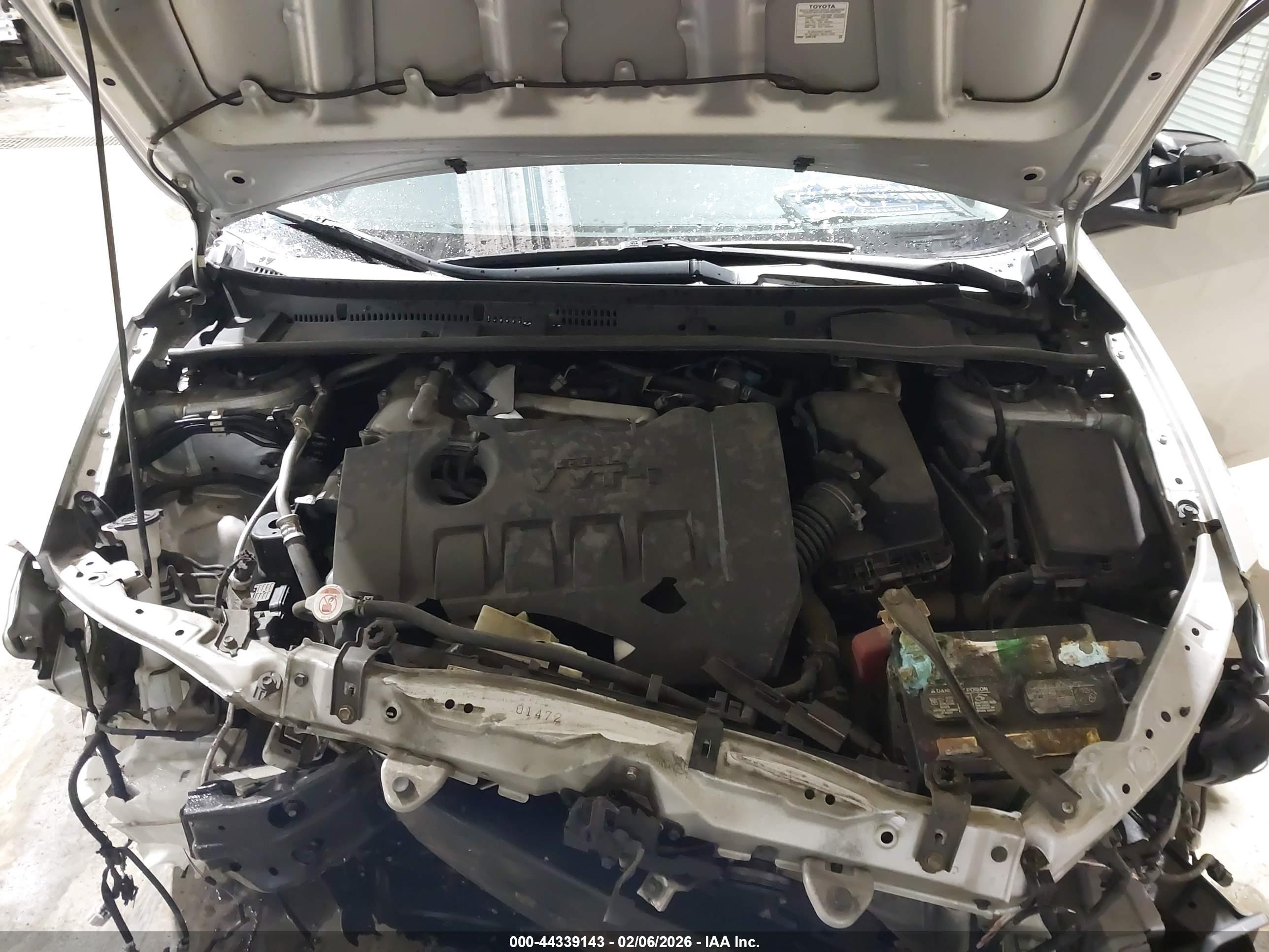 TOYOTA COROLLA image 10