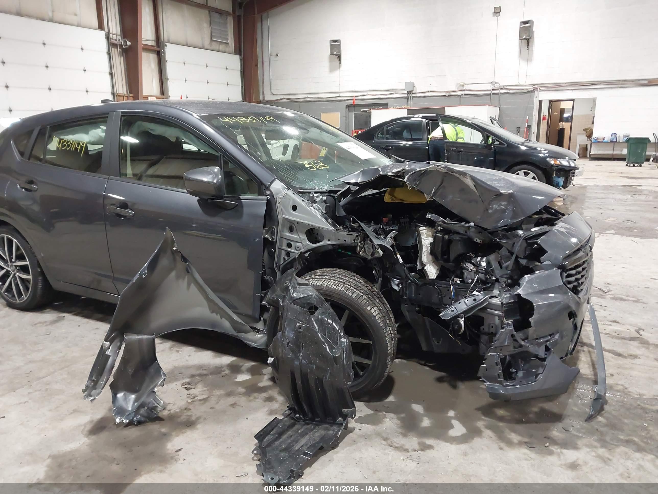 SUBARU IMPREZA image 6