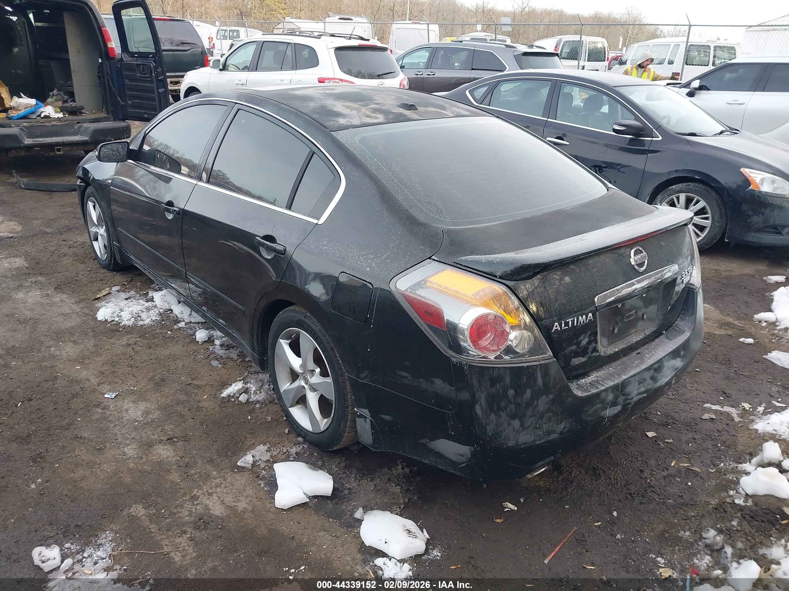 NISSAN ALTIMA image 3