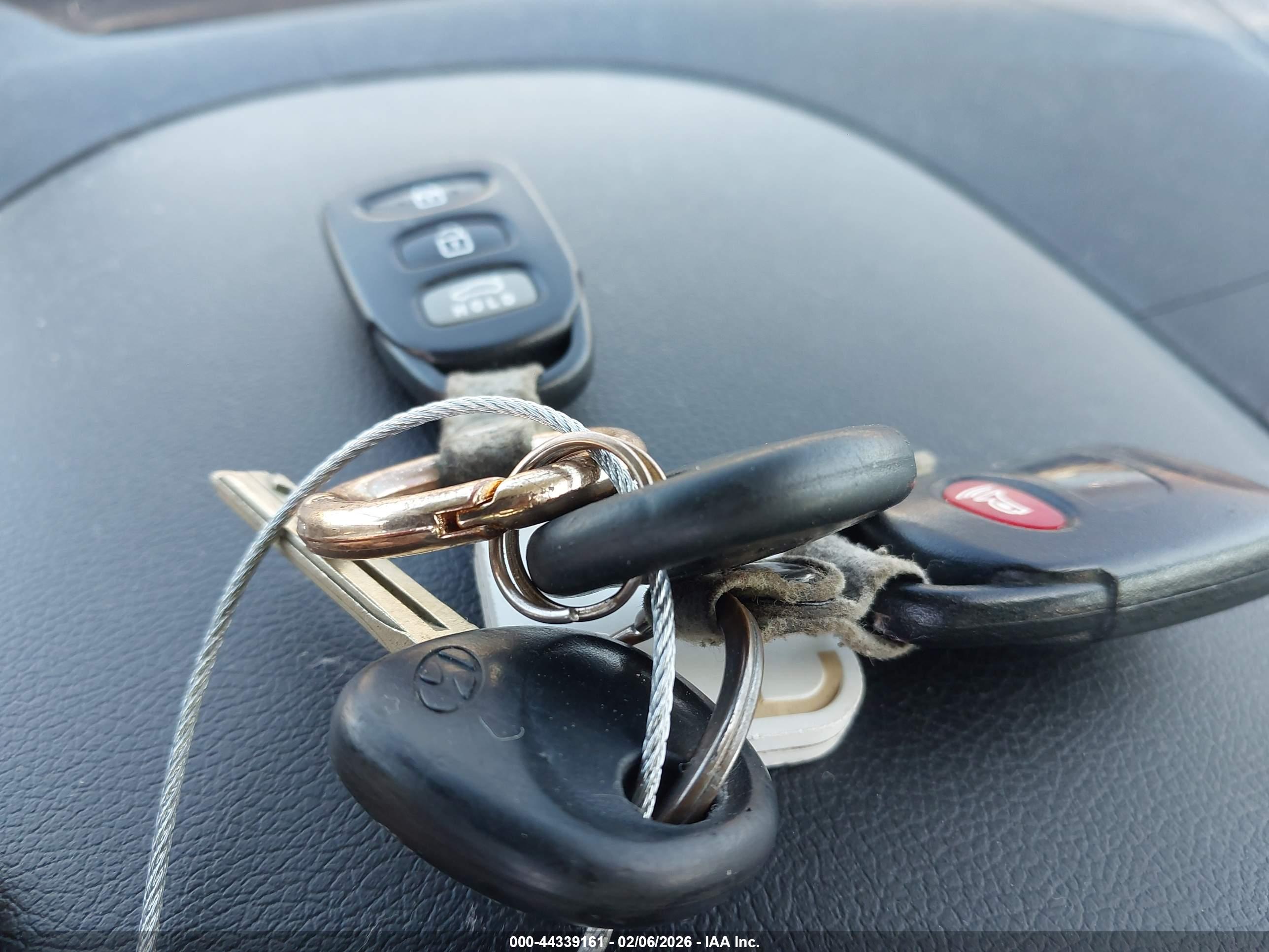 HYUNDAI SONATA image 11