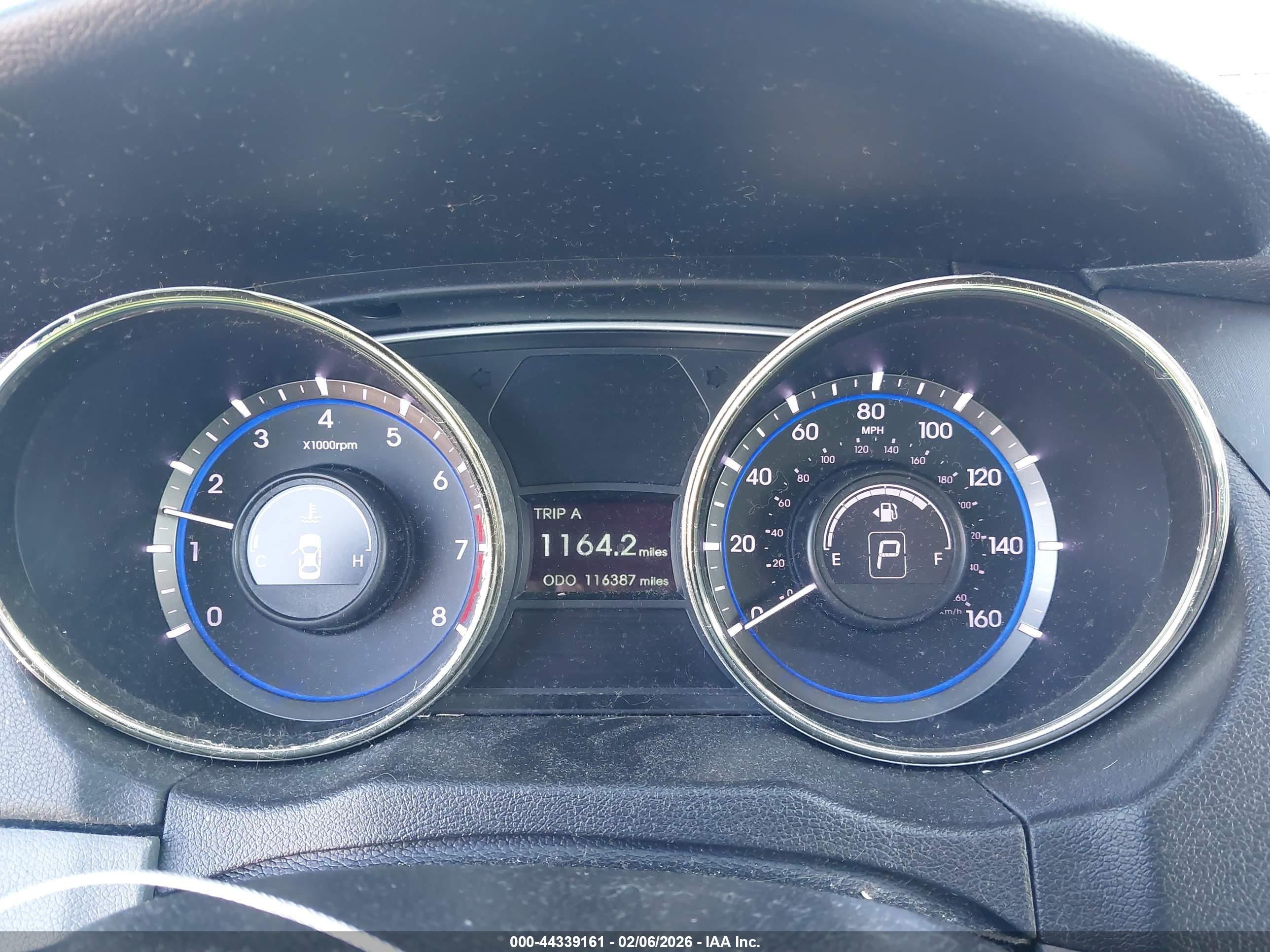 HYUNDAI SONATA image 7