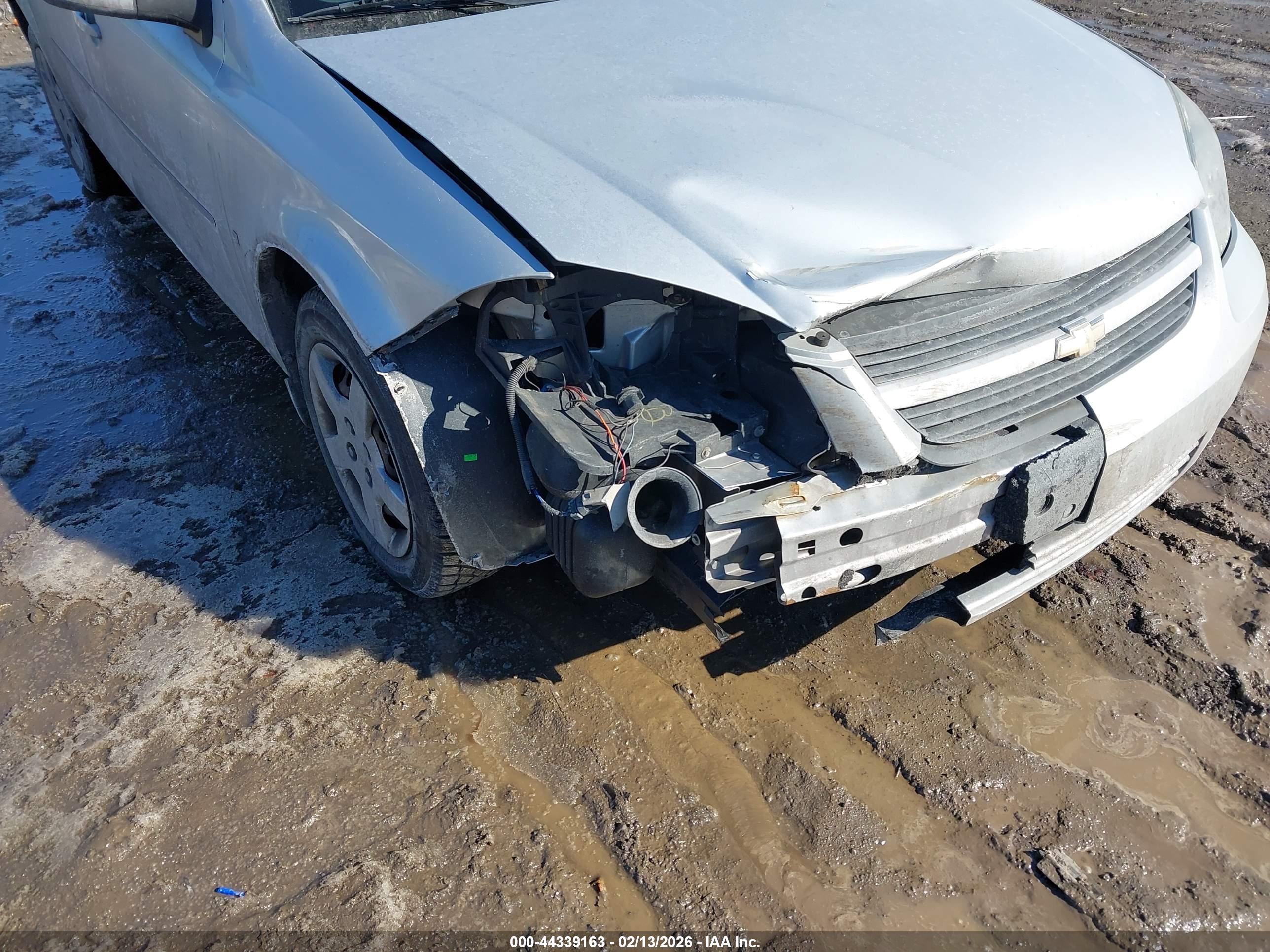 CHEVROLET COBALT image 6
