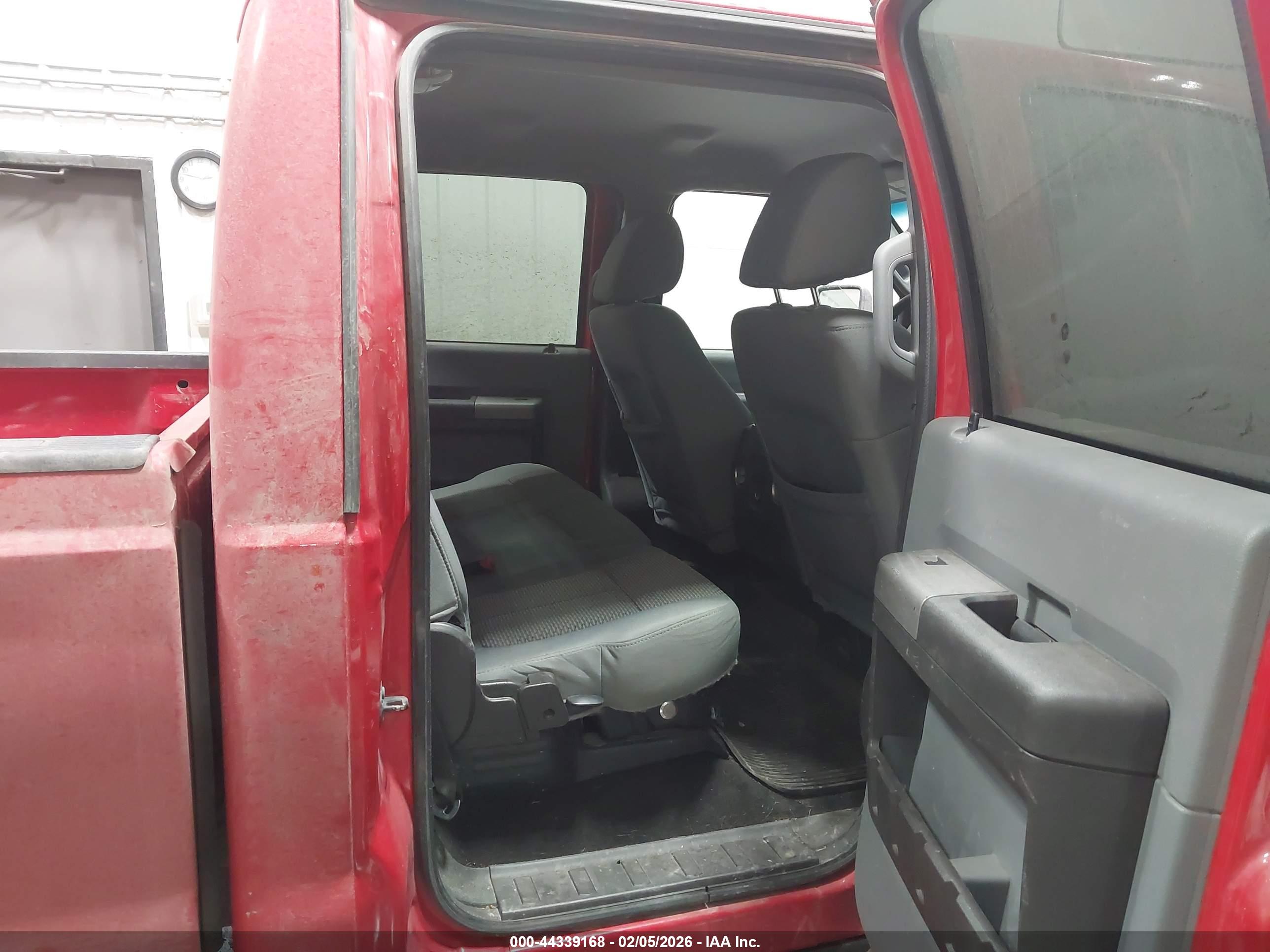 FORD F-250 image 8