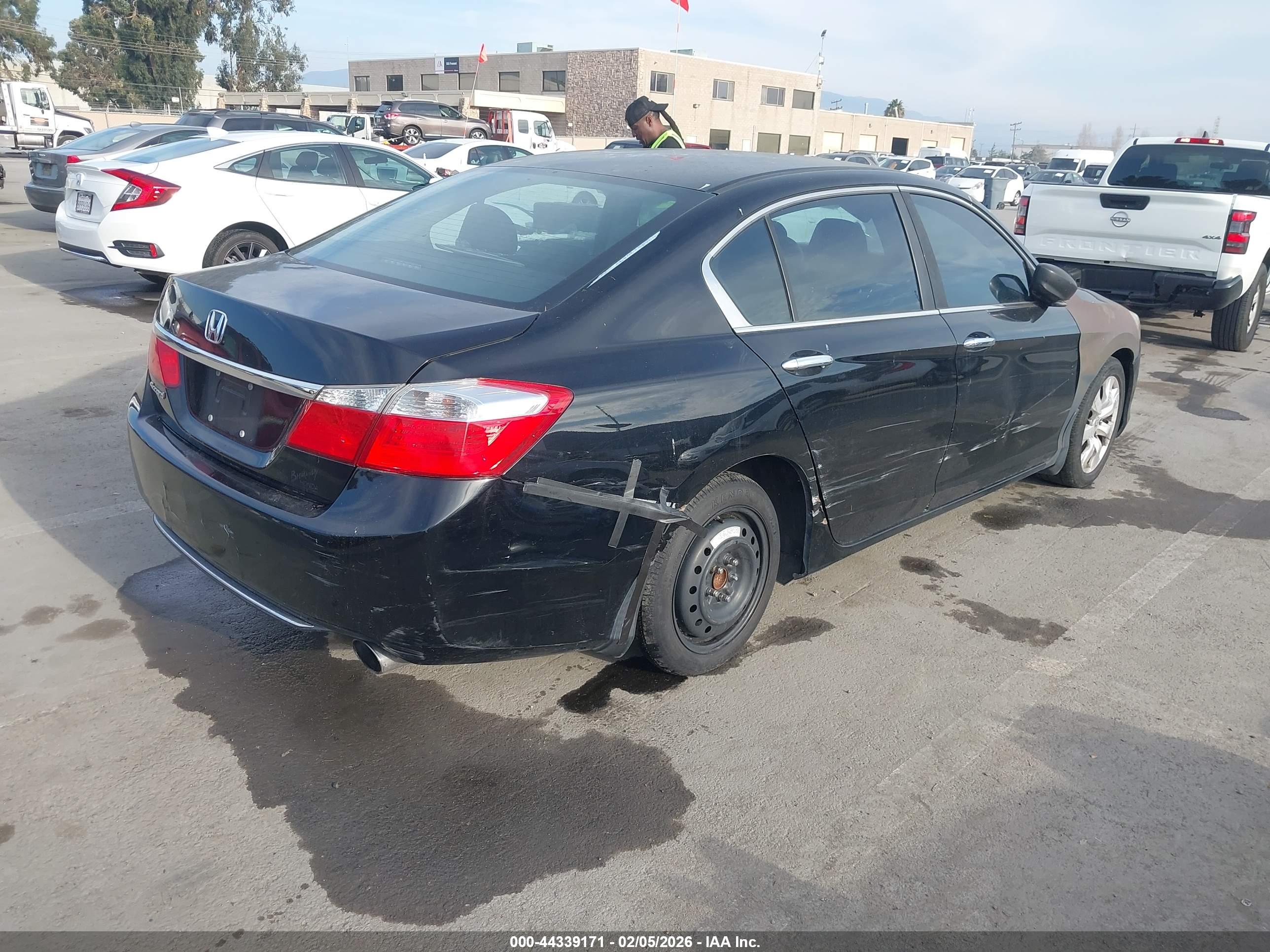 HONDA ACCORD image 4