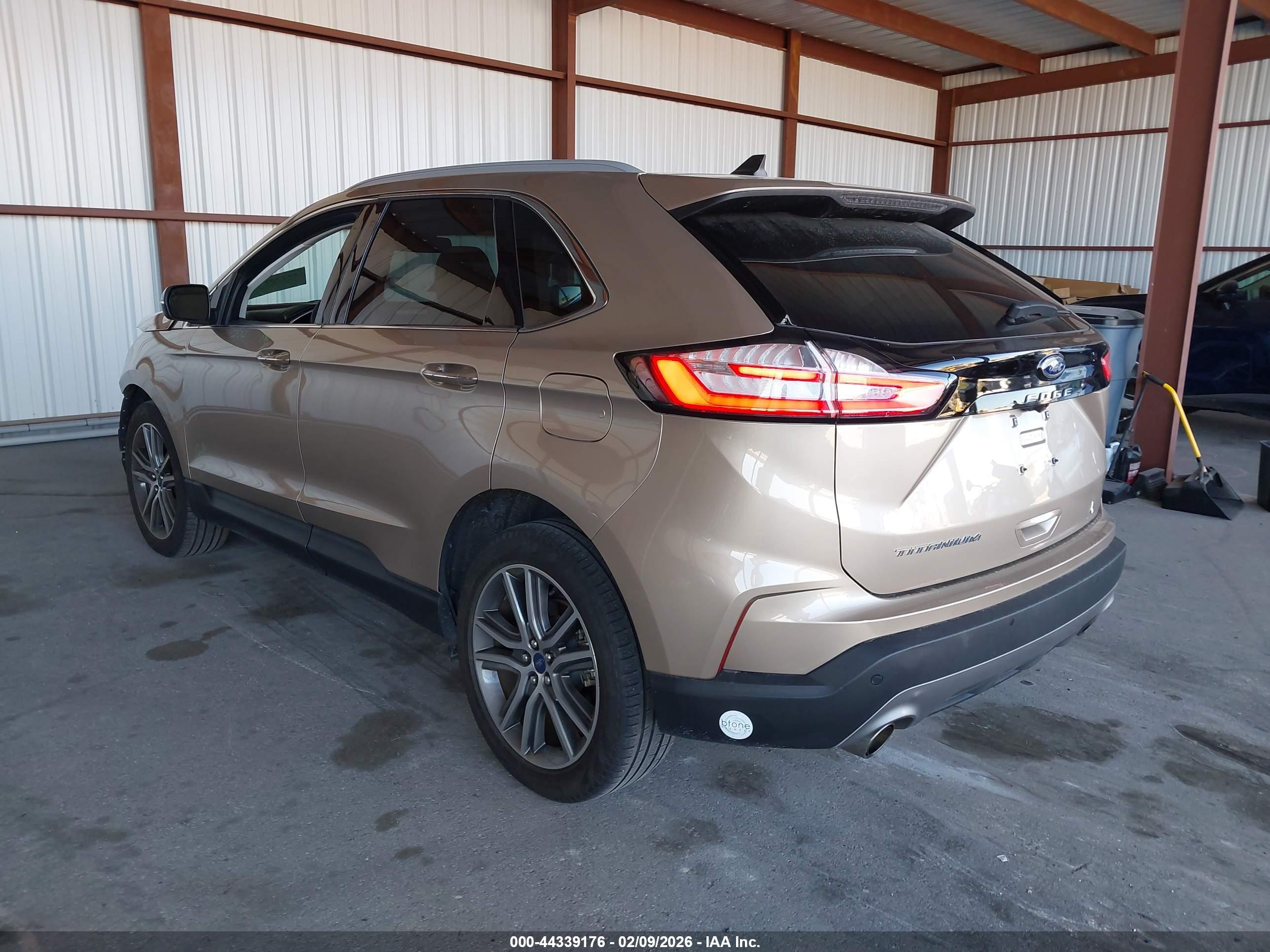 FORD EDGE image 3
