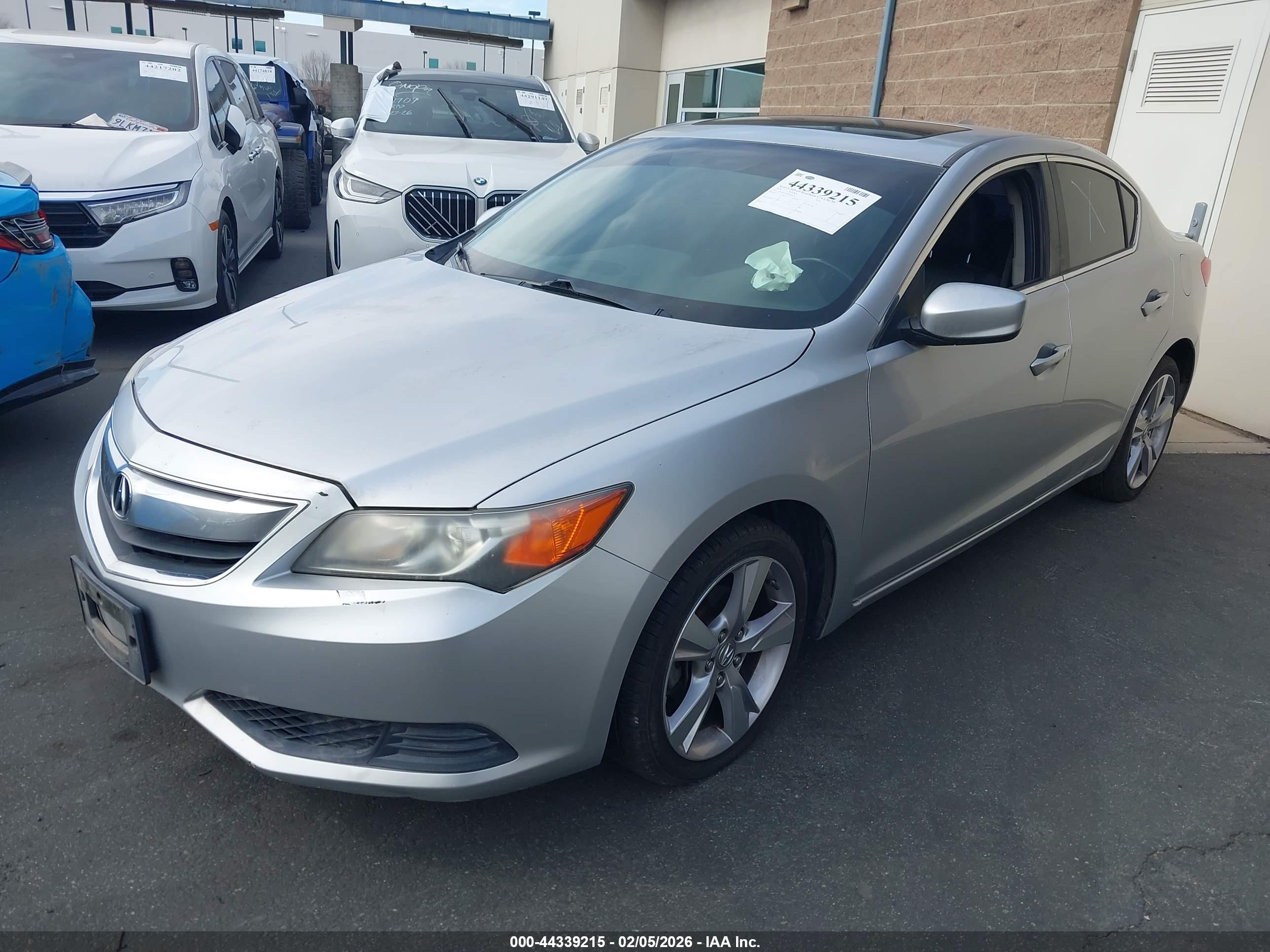 ACURA ILX image 2
