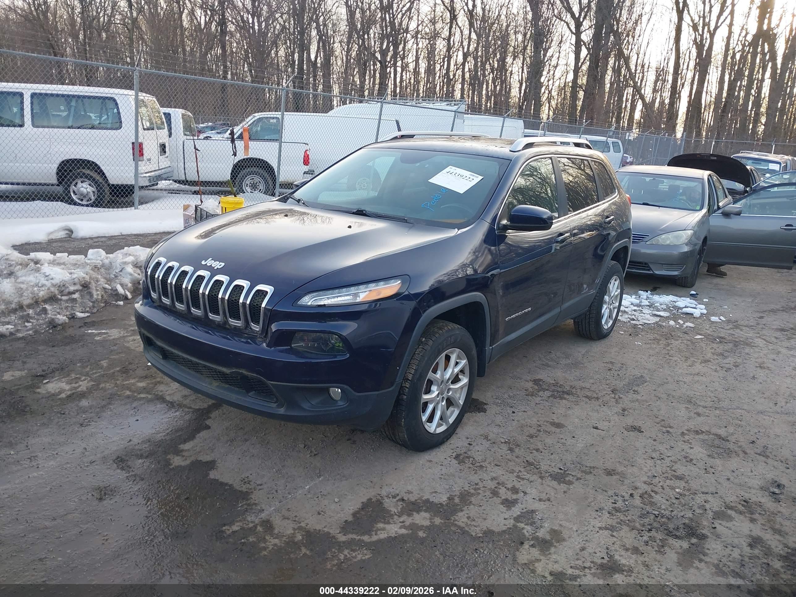 JEEP CHEROKEE image 2