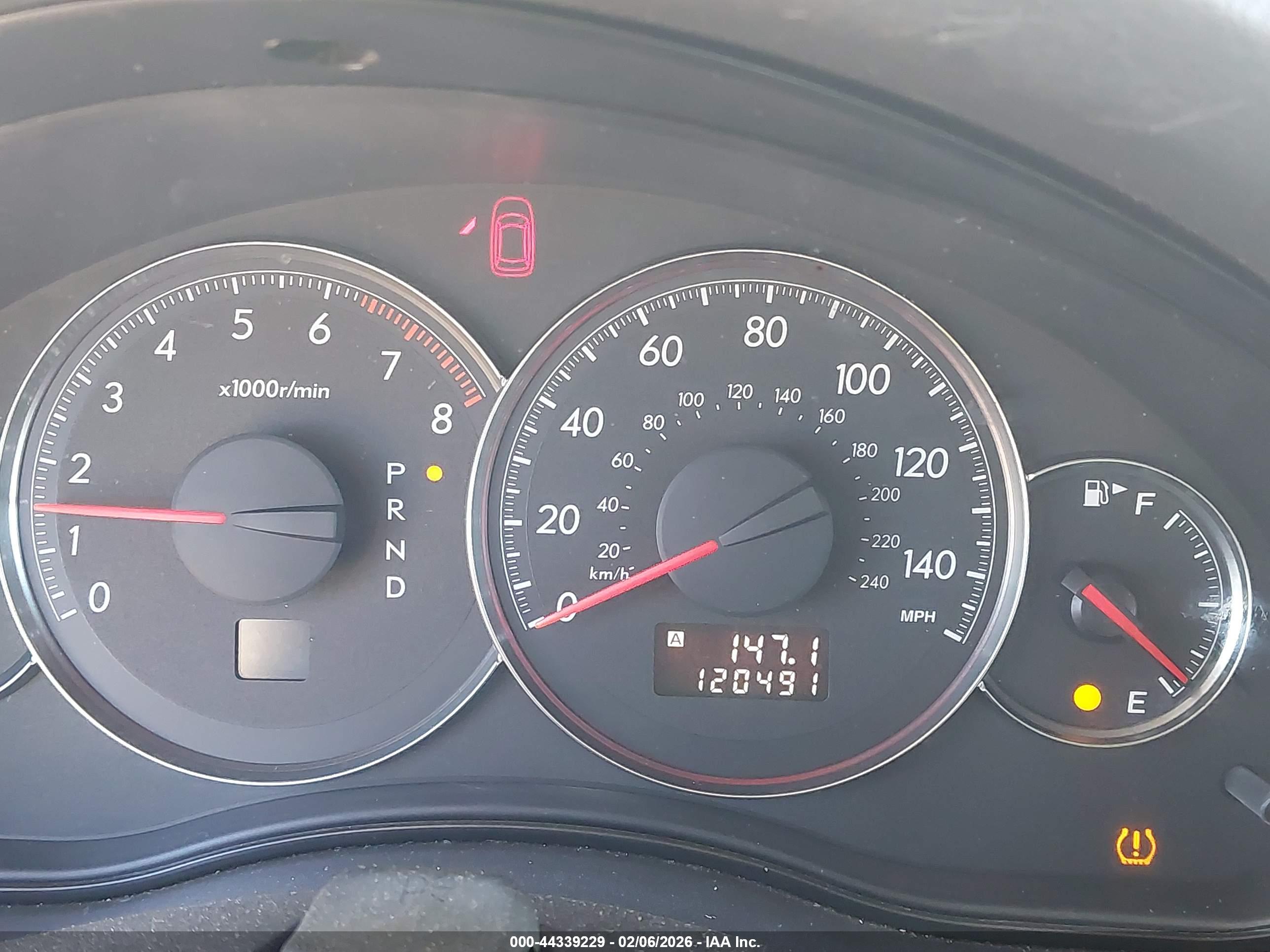 SUBARU LEGACY image 7
