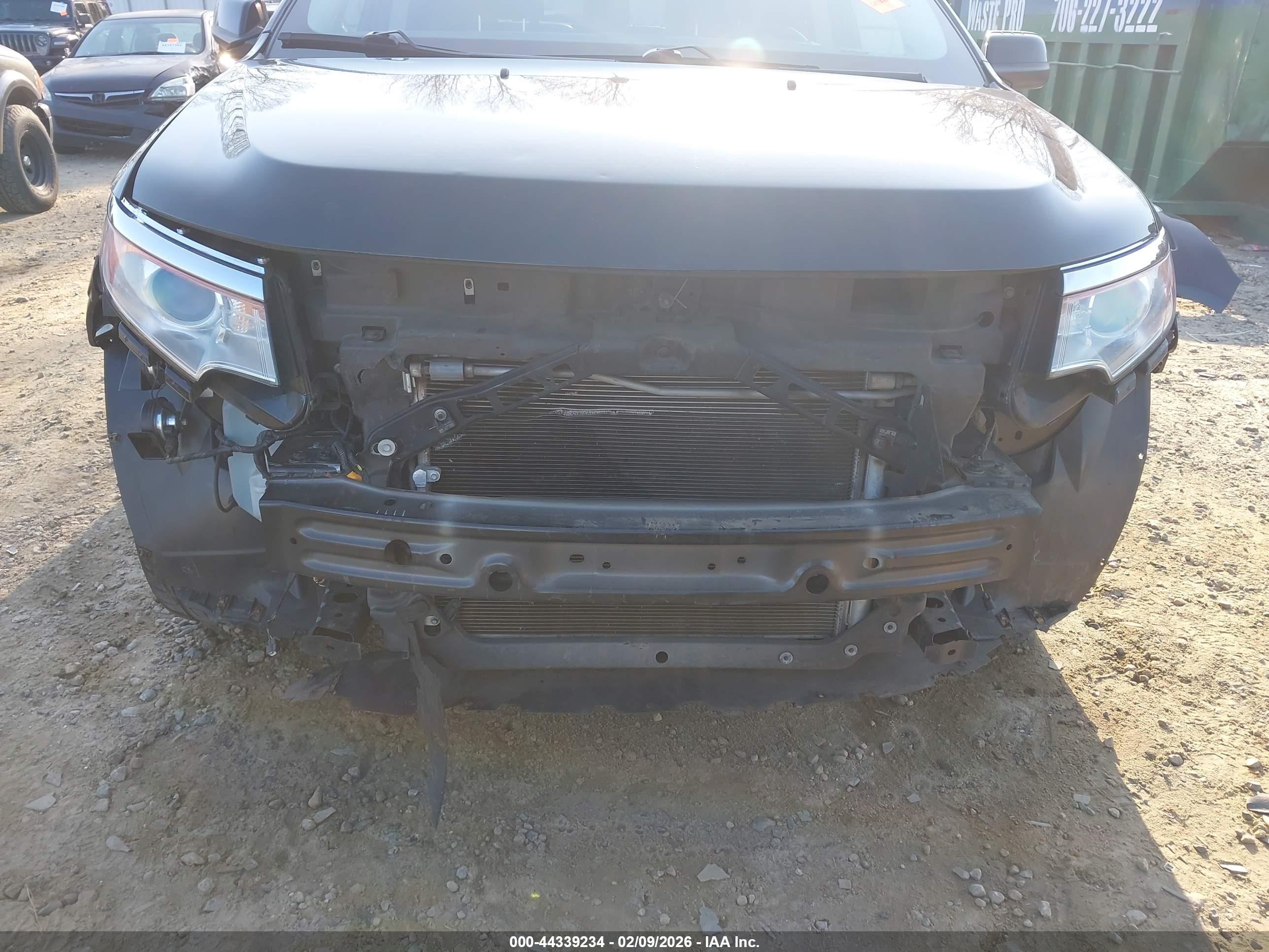 FORD EDGE image 6