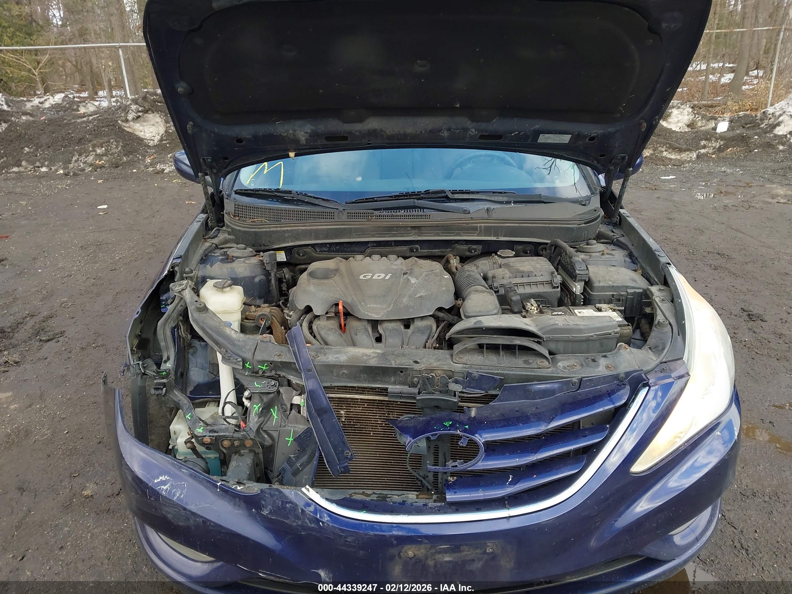 HYUNDAI SONATA image 10