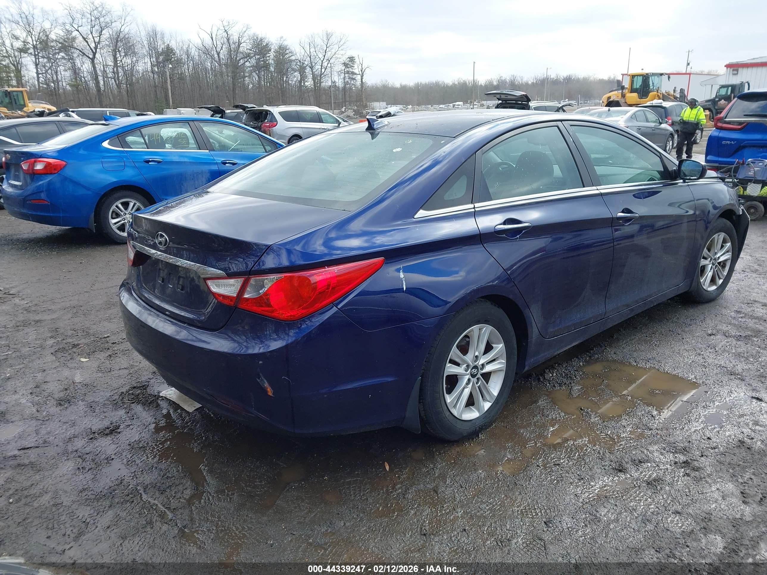 HYUNDAI SONATA image 4