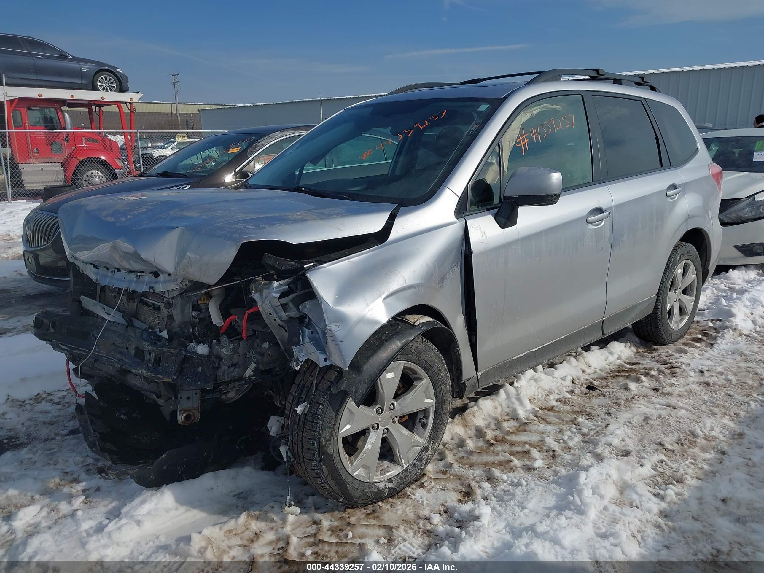 SUBARU FORESTER image 2