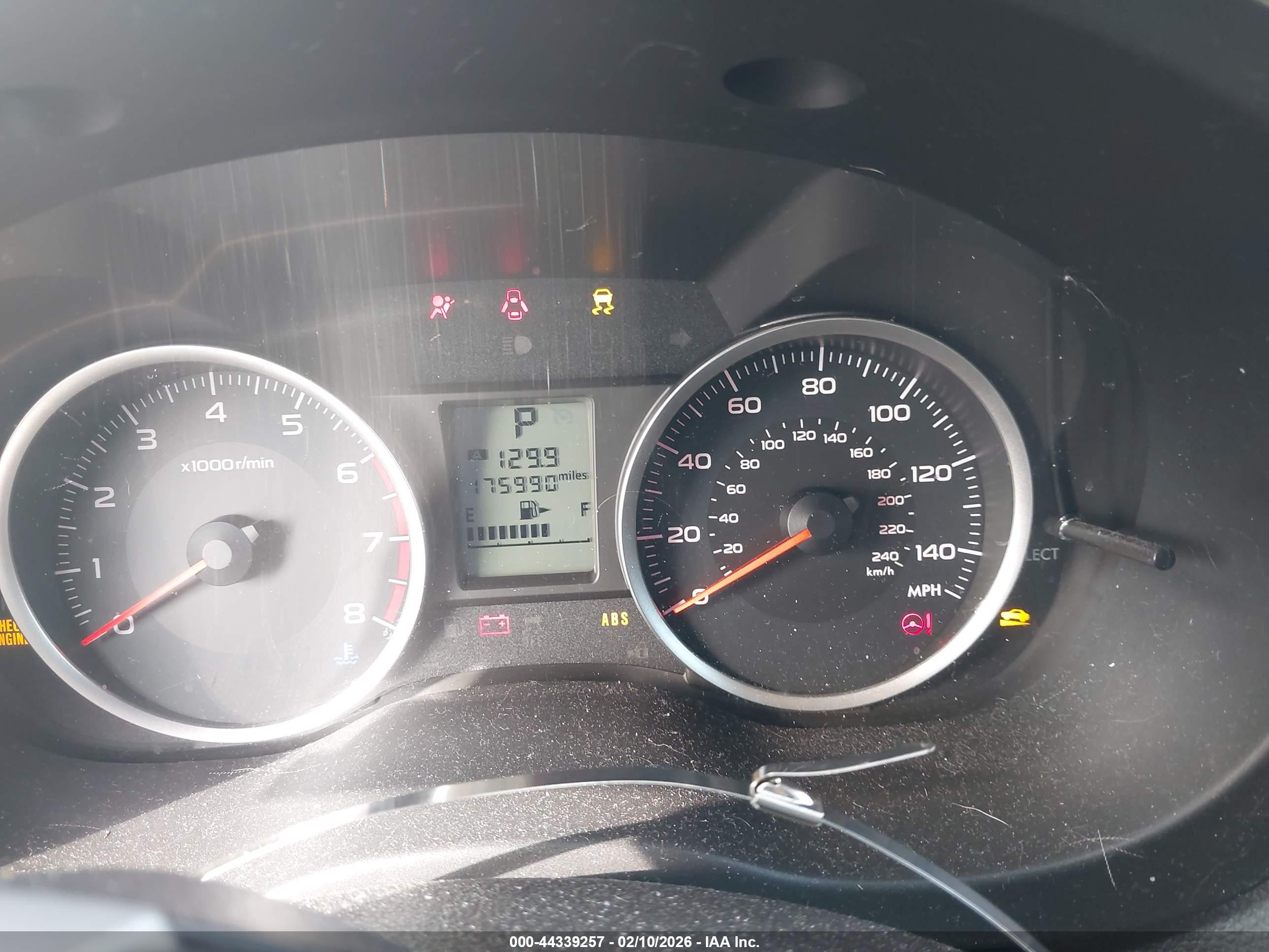 SUBARU FORESTER image 7