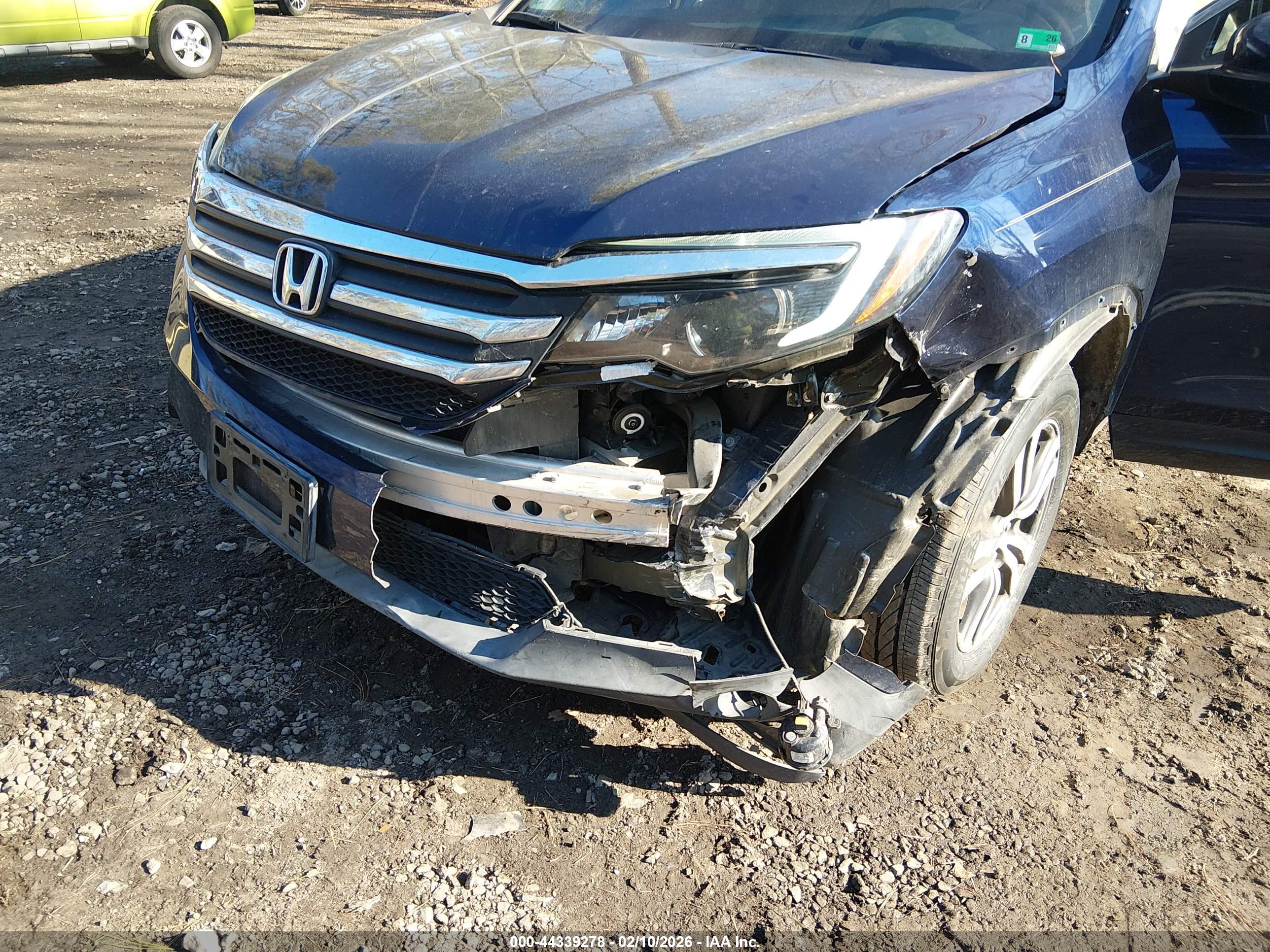 HONDA PILOT image 6