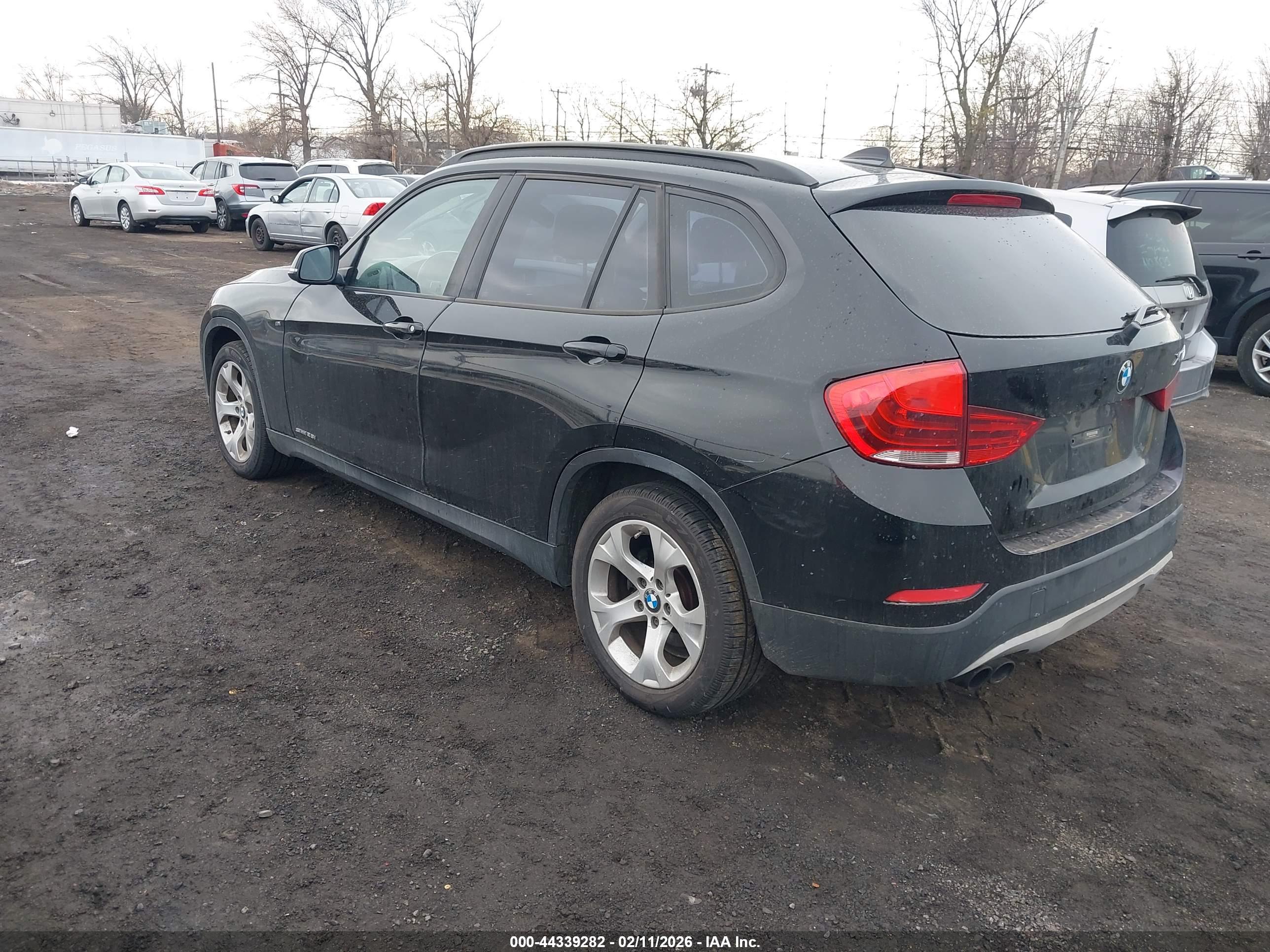BMW X1 image 3