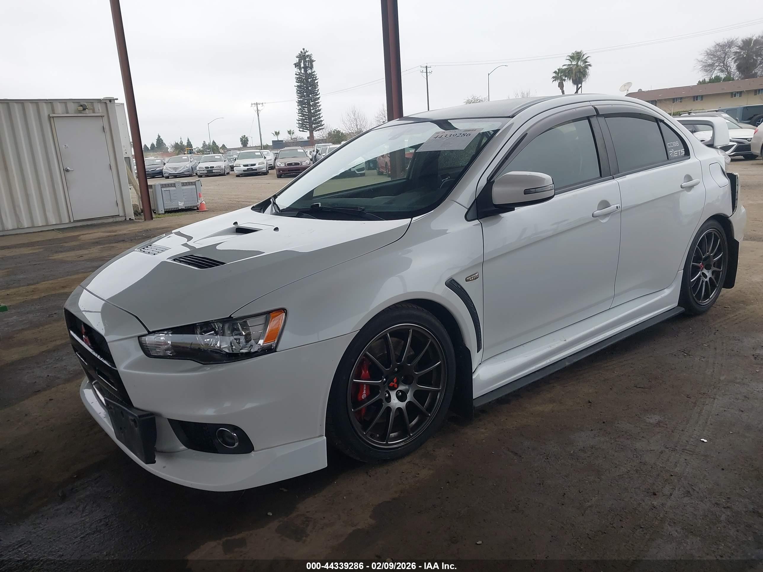 MITSUBISHI LANCER image 2