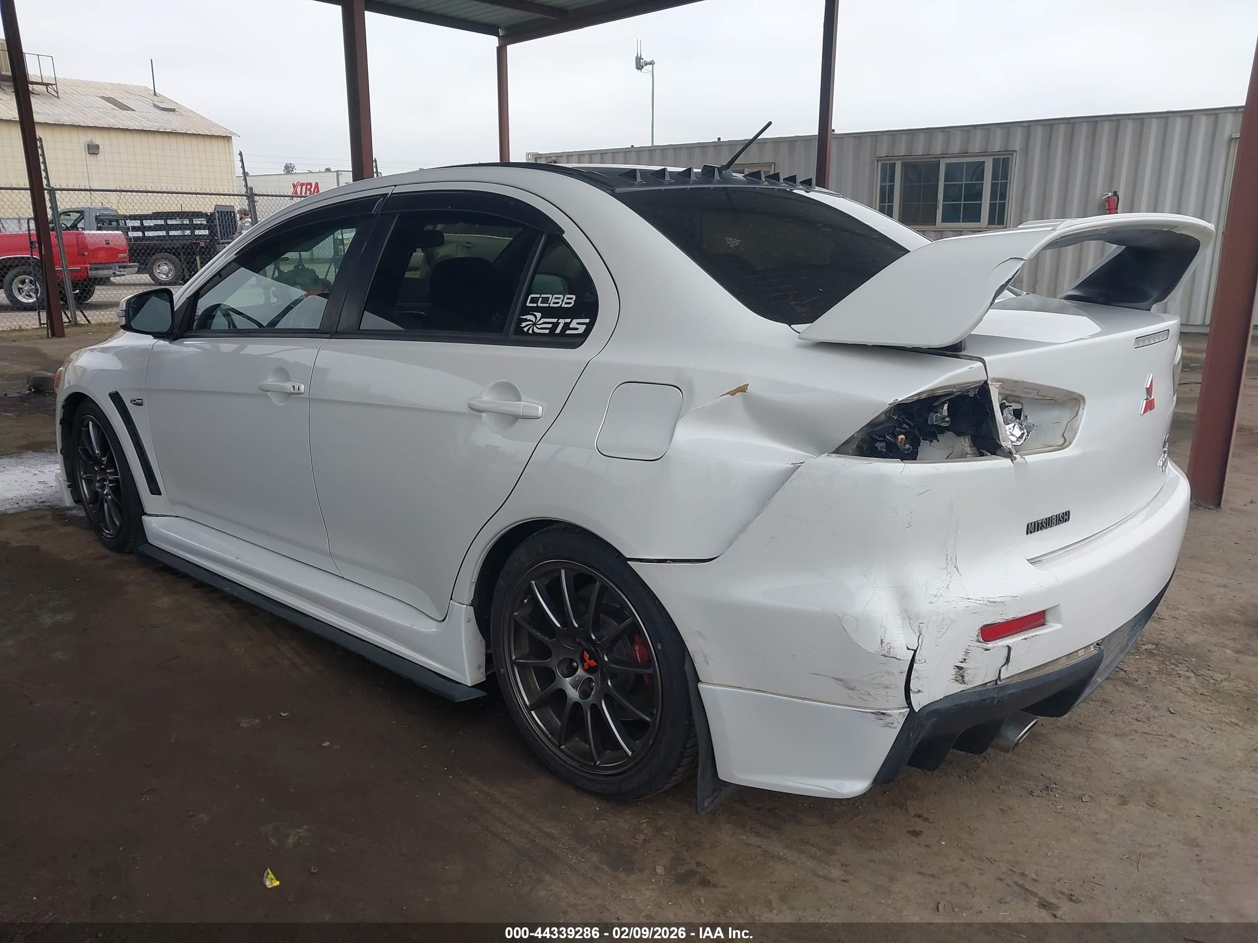 MITSUBISHI LANCER image 3
