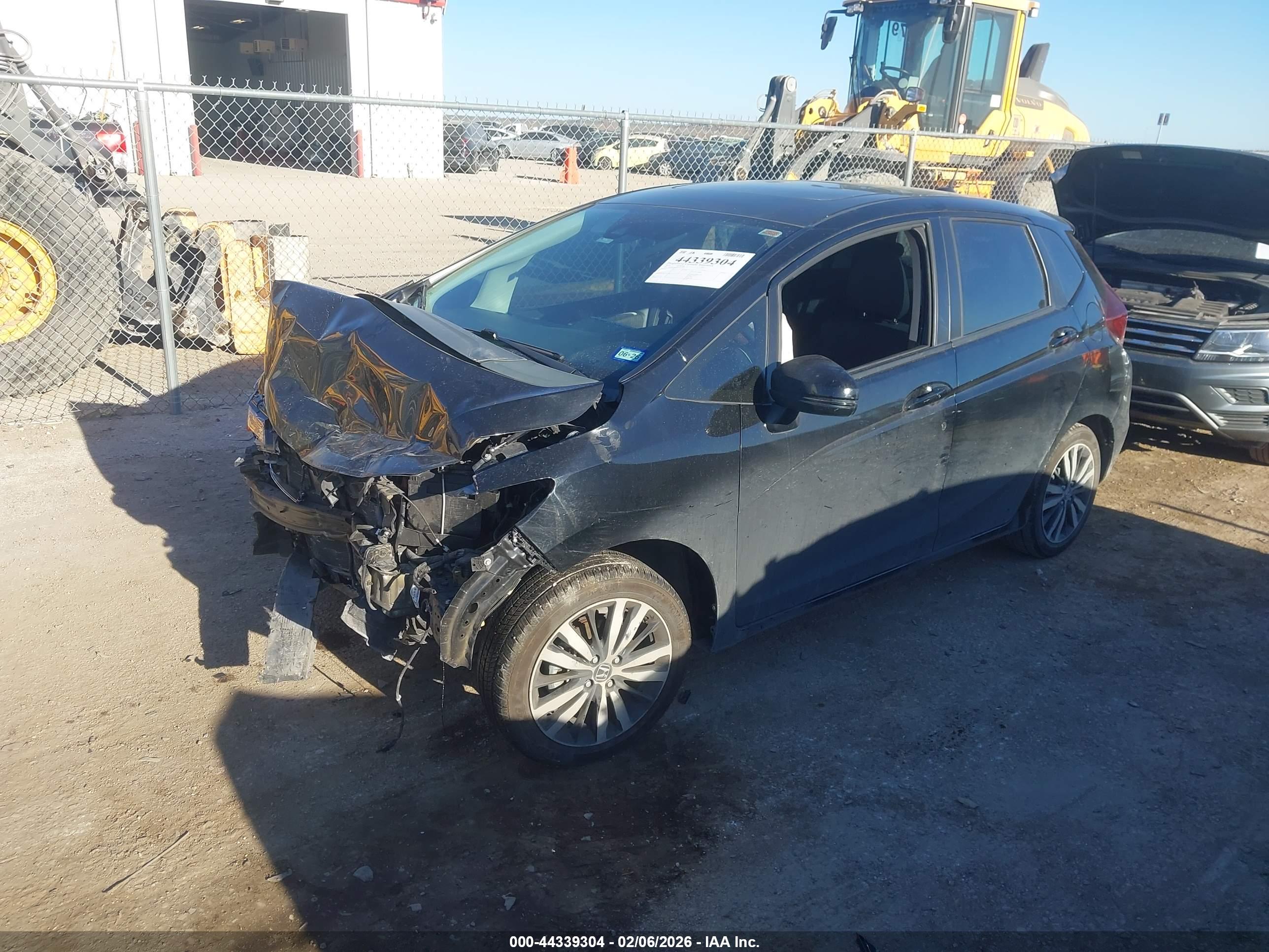 HONDA FIT image 2