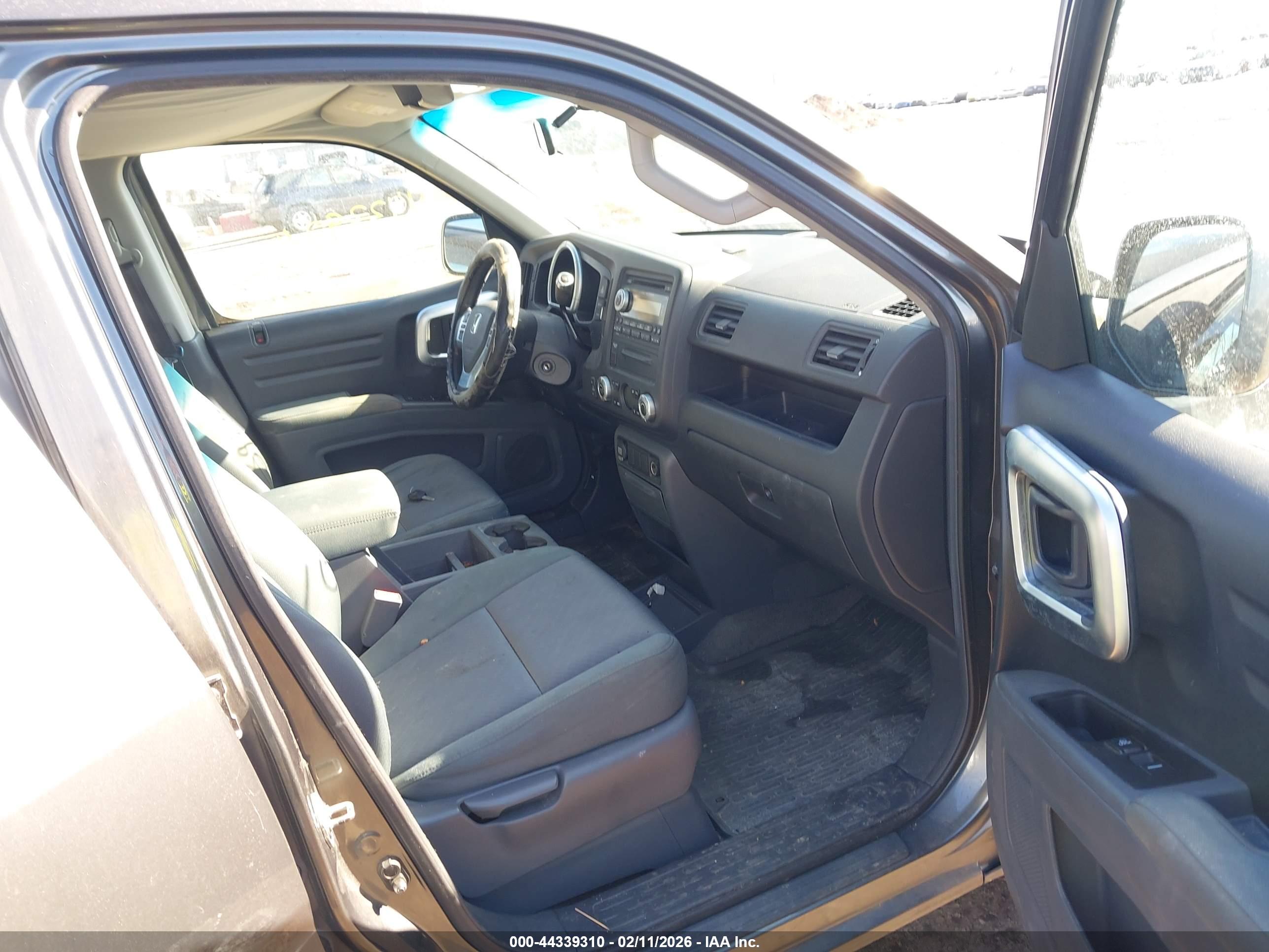 HONDA RIDGELINE image 5