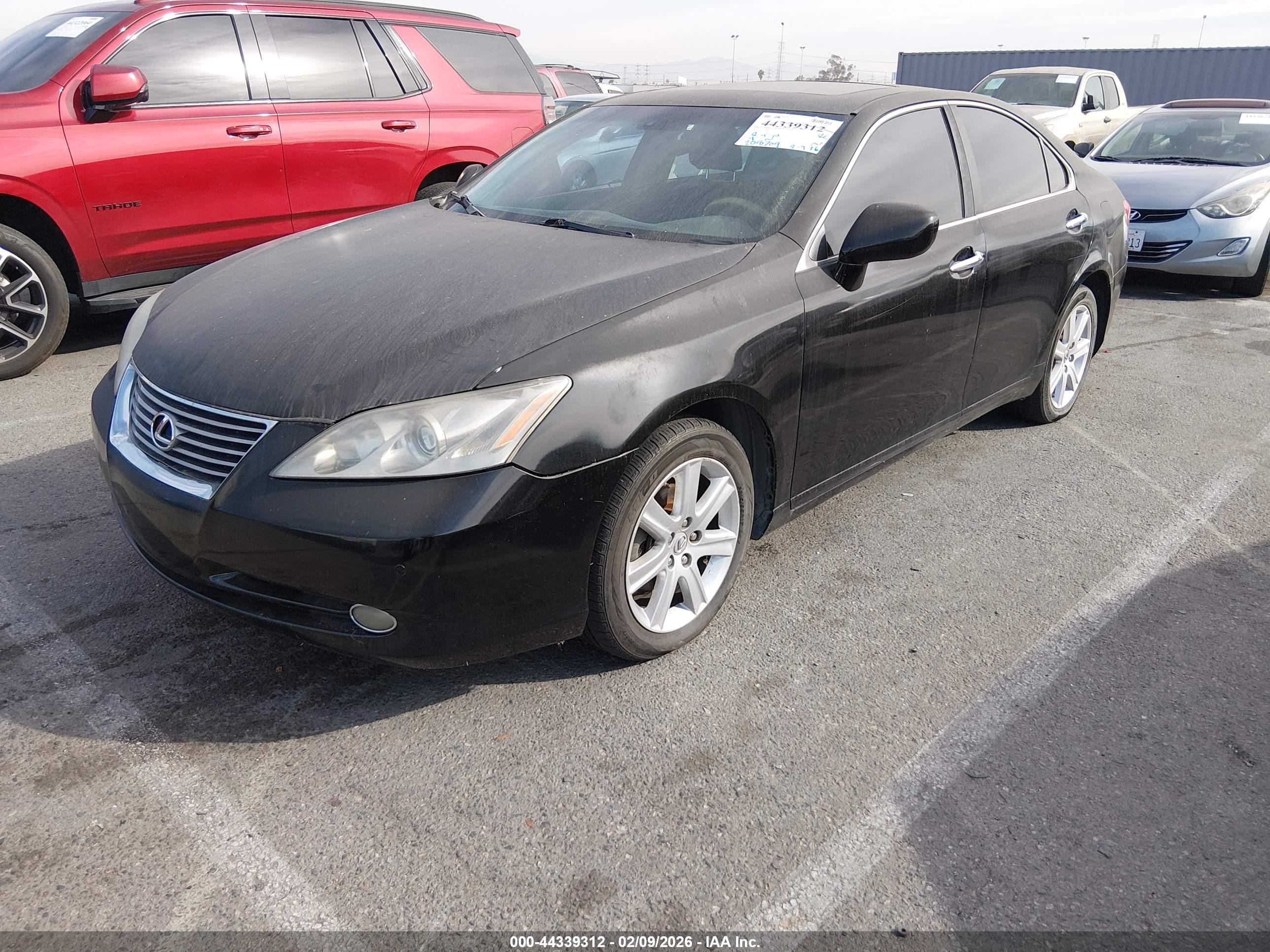 LEXUS ES image 6
