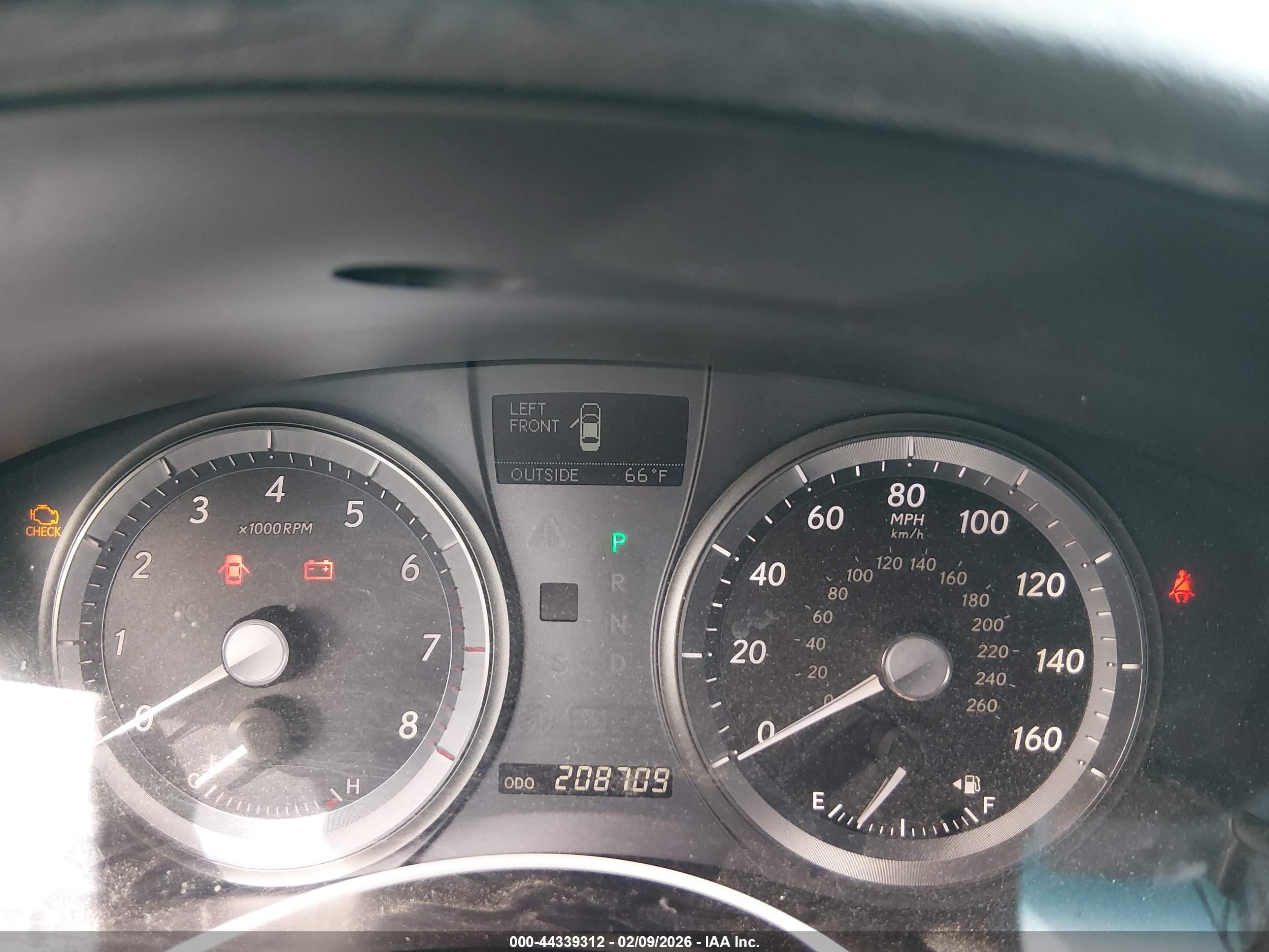 LEXUS ES image 7