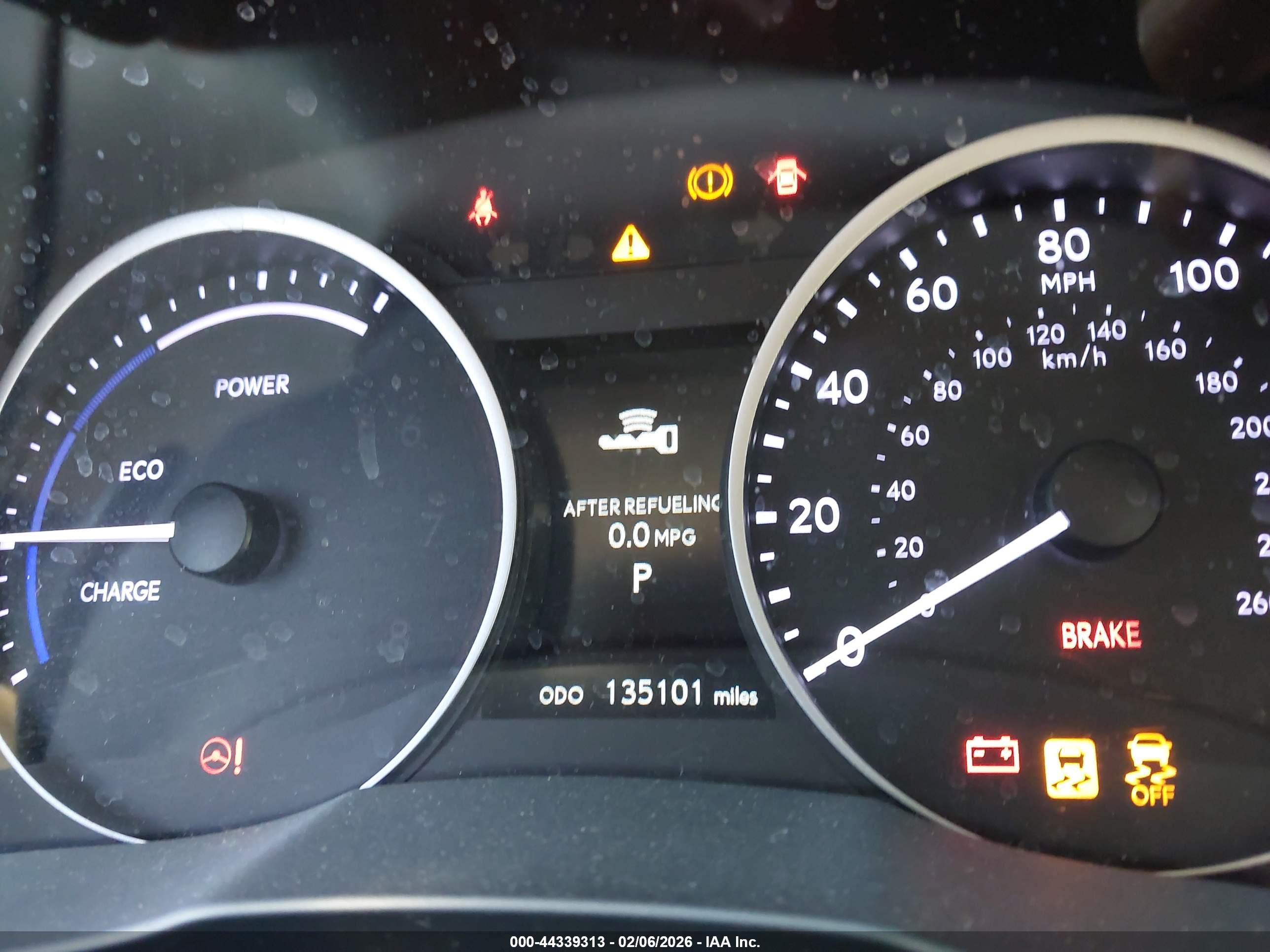 LEXUS ES image 7
