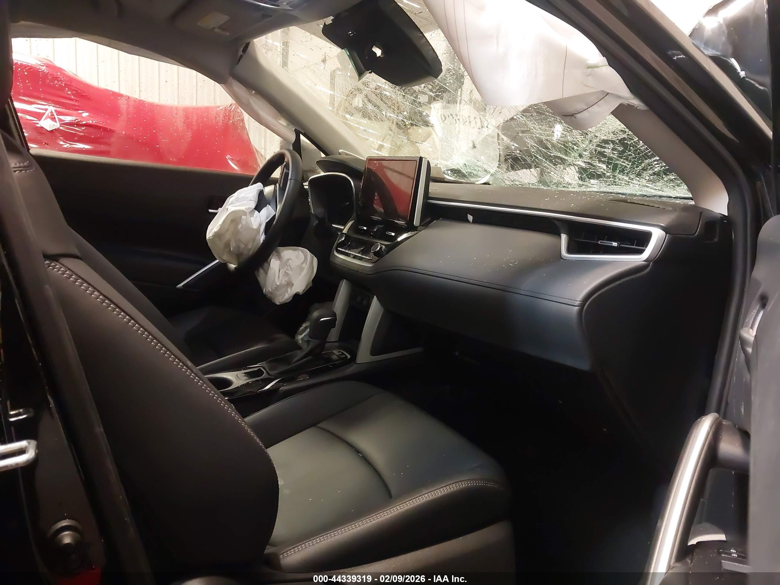 TOYOTA COROLLA image 5