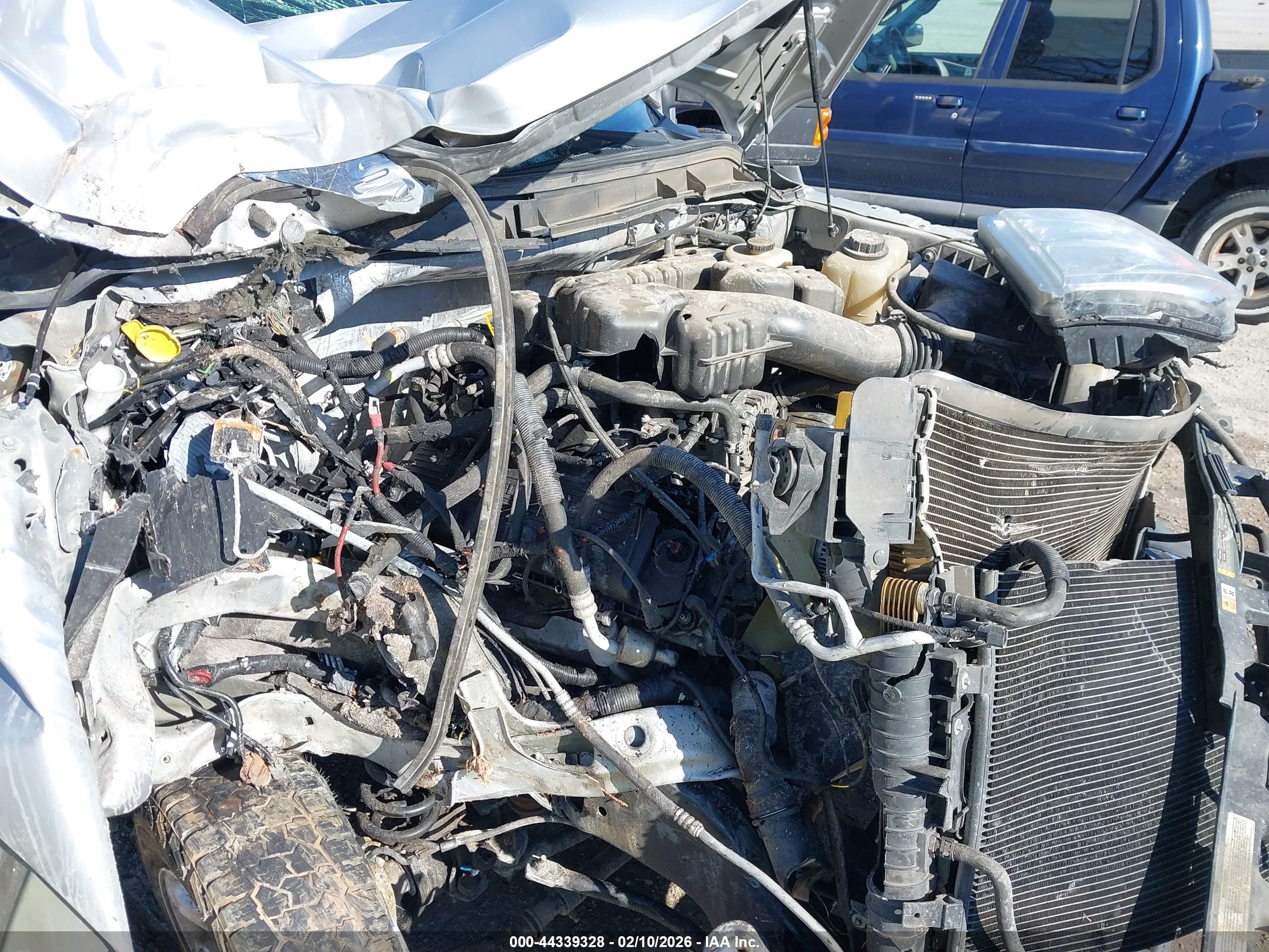 FORD F-250 image 10