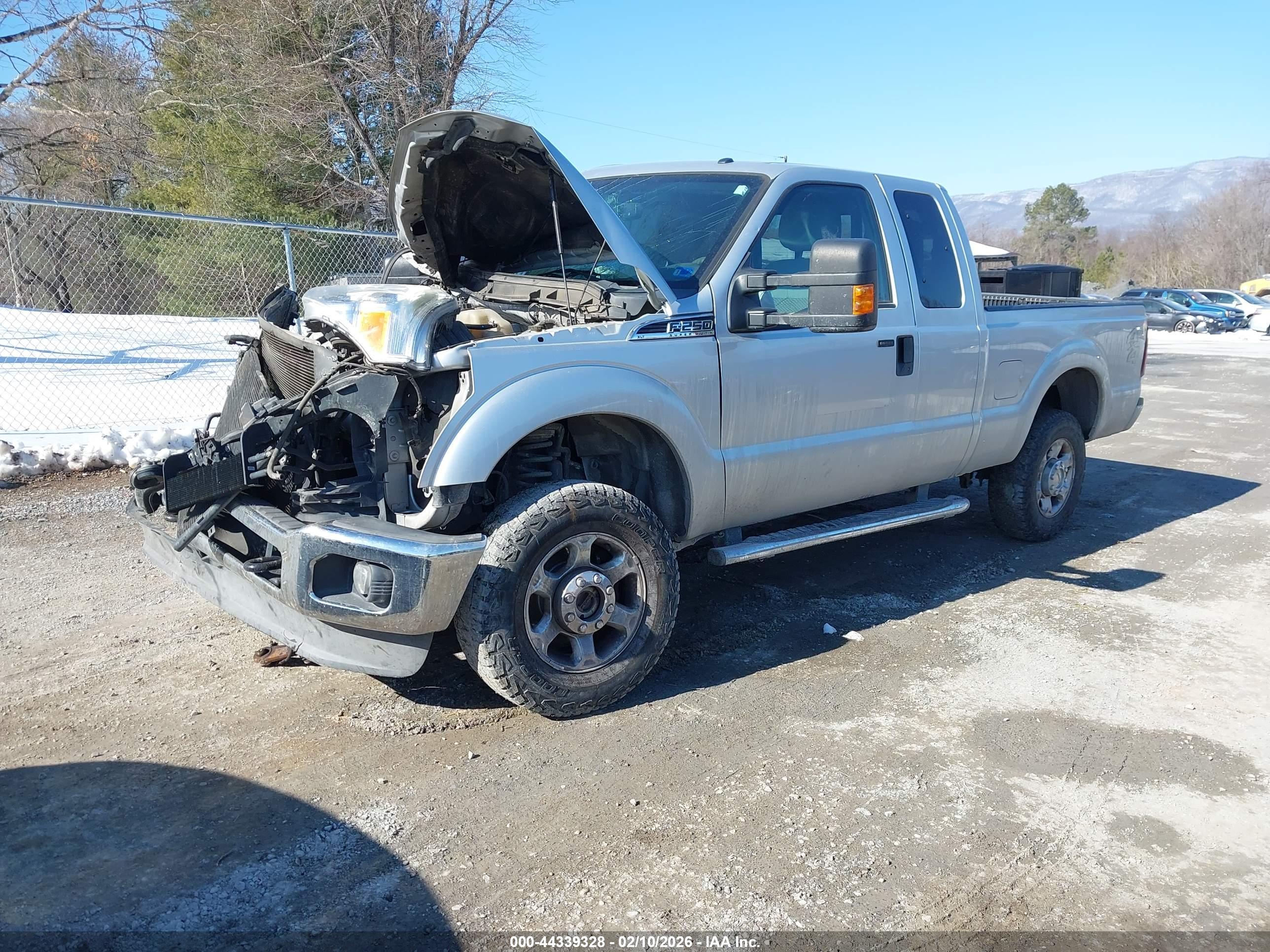 FORD F-250 image 2
