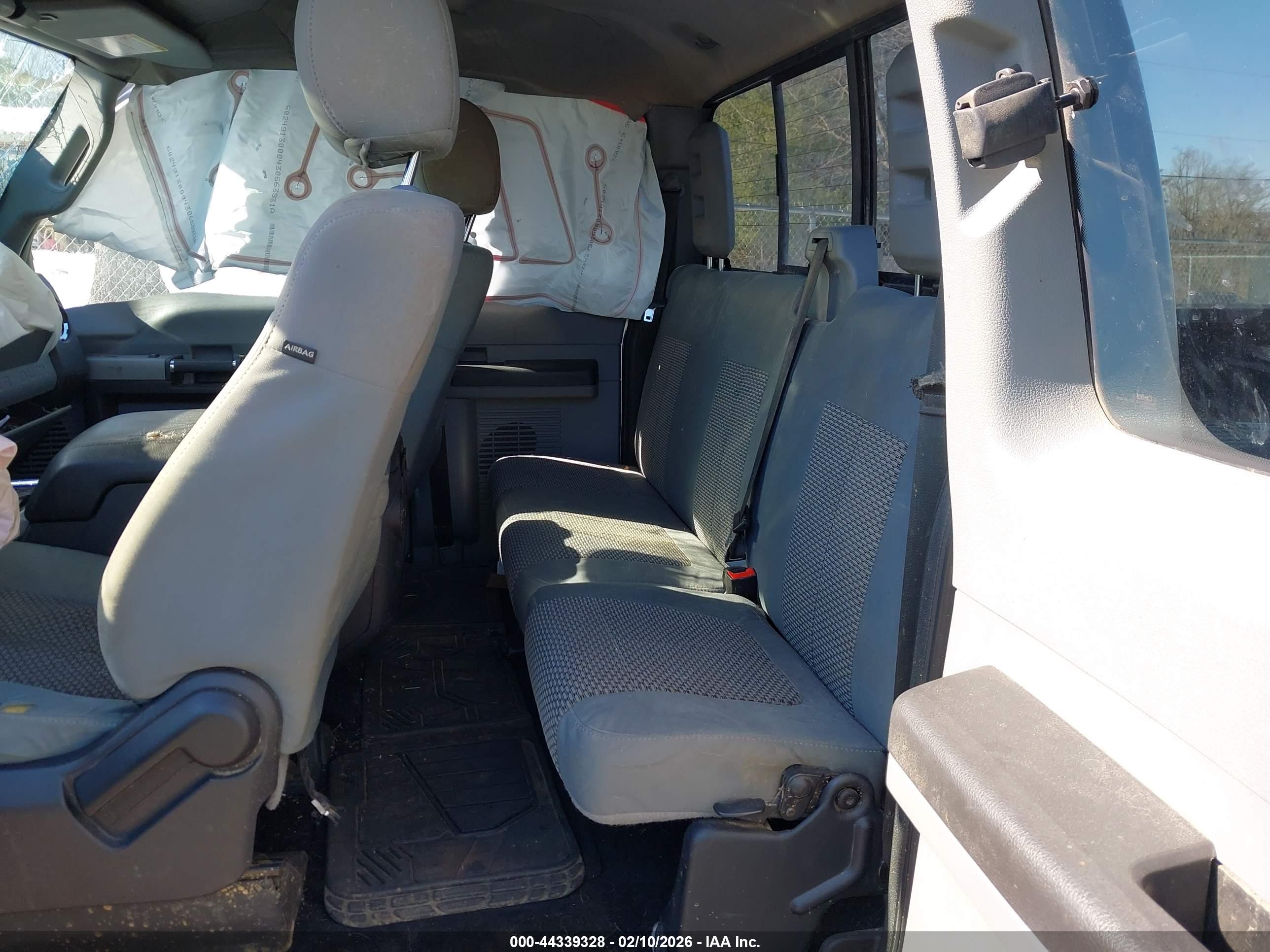 FORD F-250 image 8