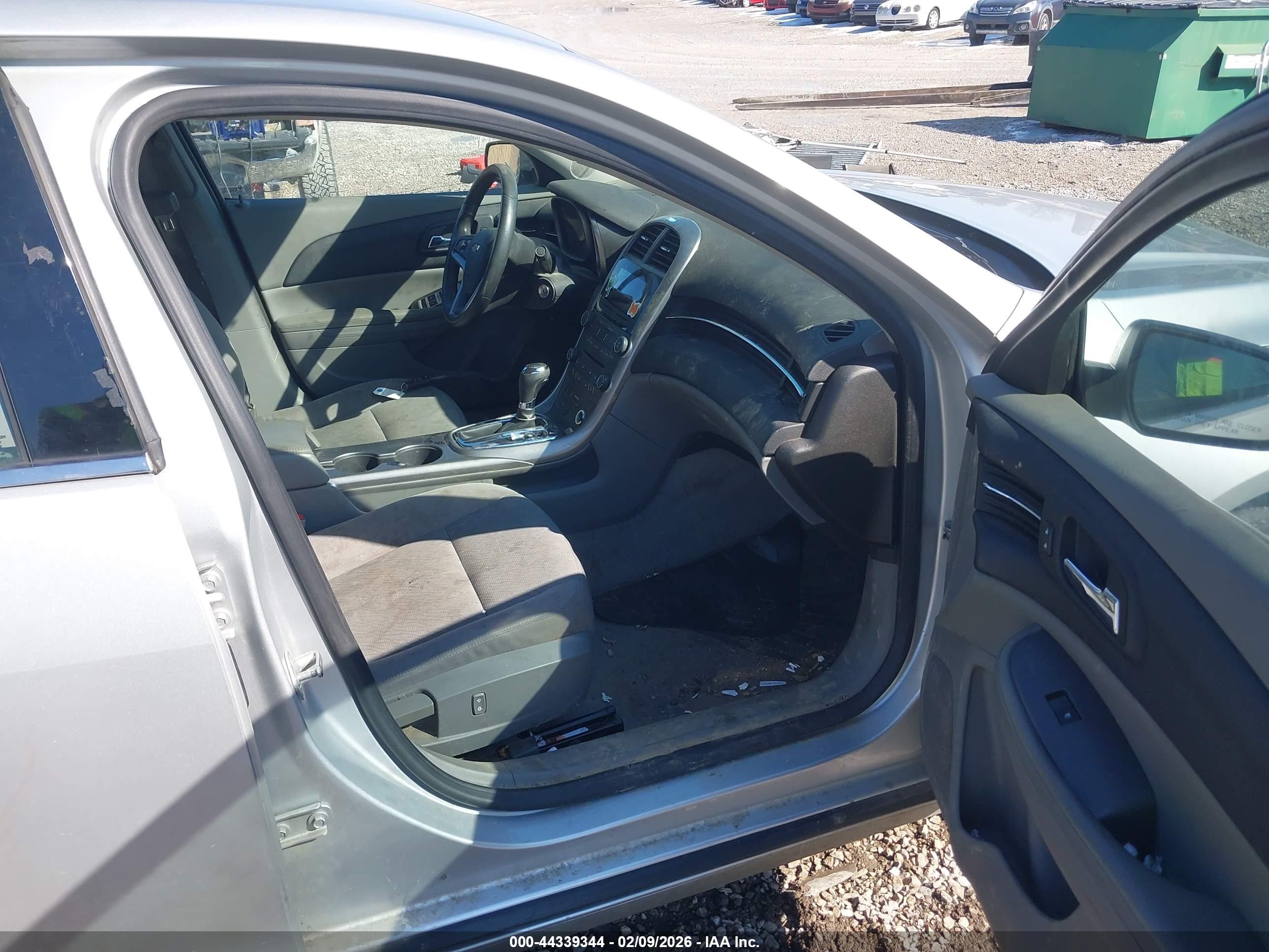 CHEVROLET MALIBU image 5