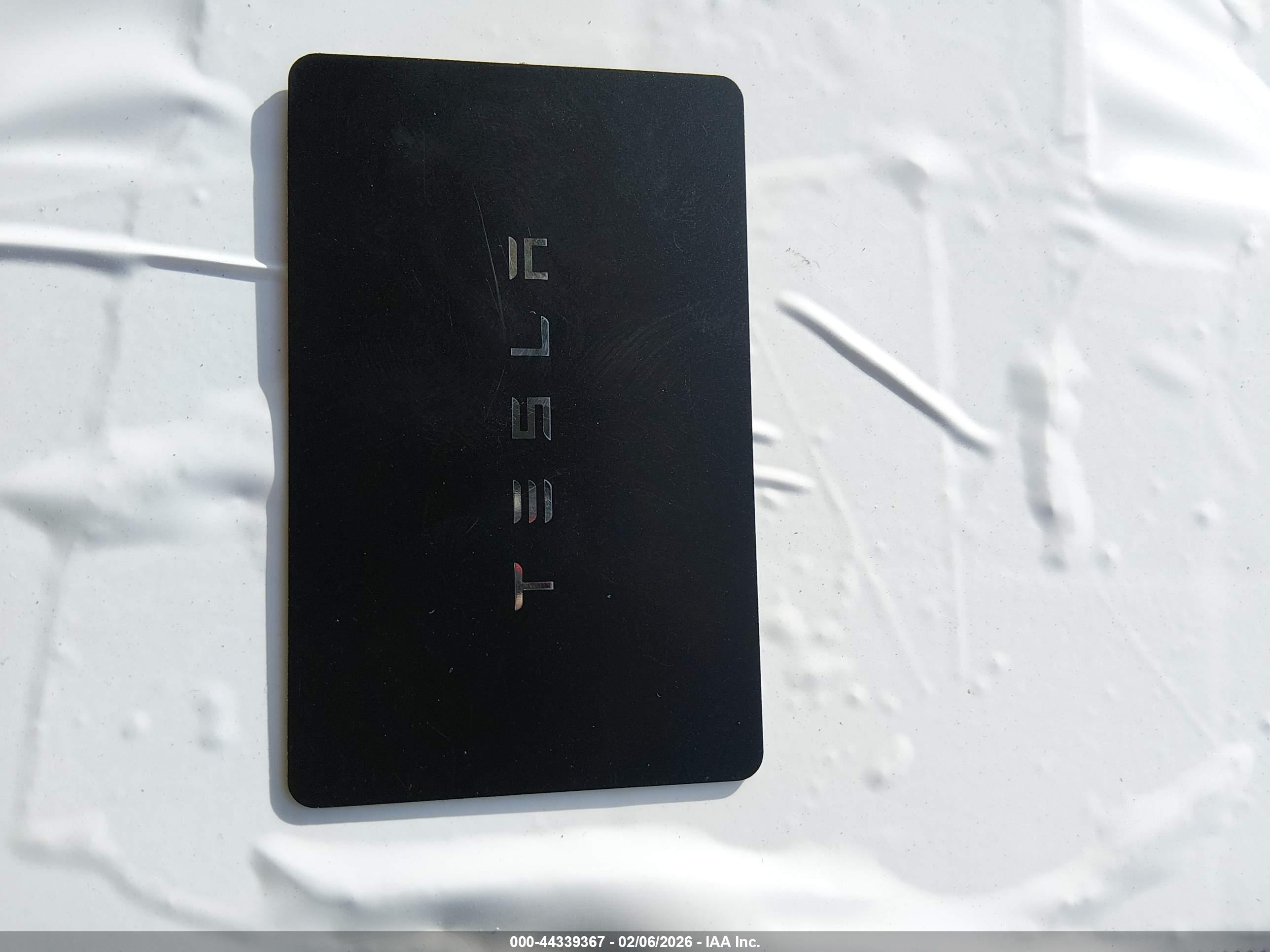 TESLA MODEL image 11